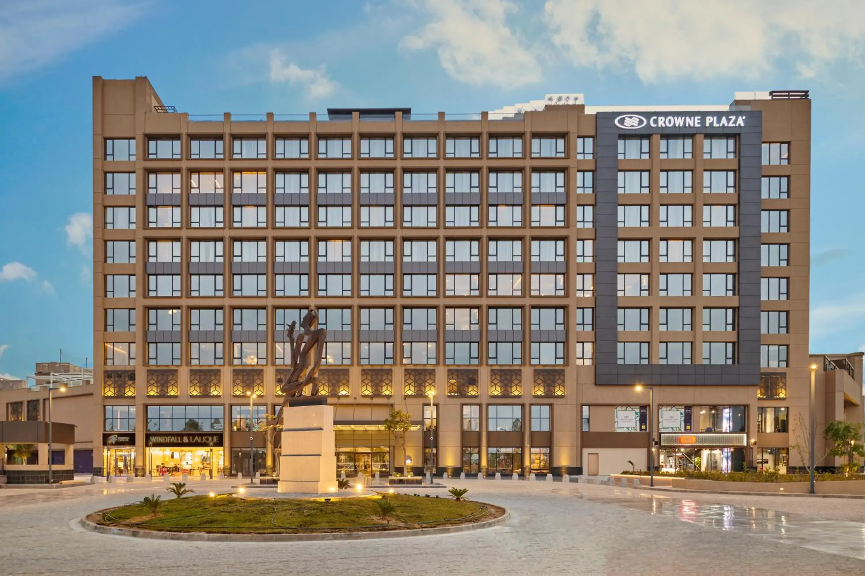 Property building in Crowne Plaza - West Cairo Arkan by IHG Property building in Crowne Plaza - West Cairo Arkan by IHG