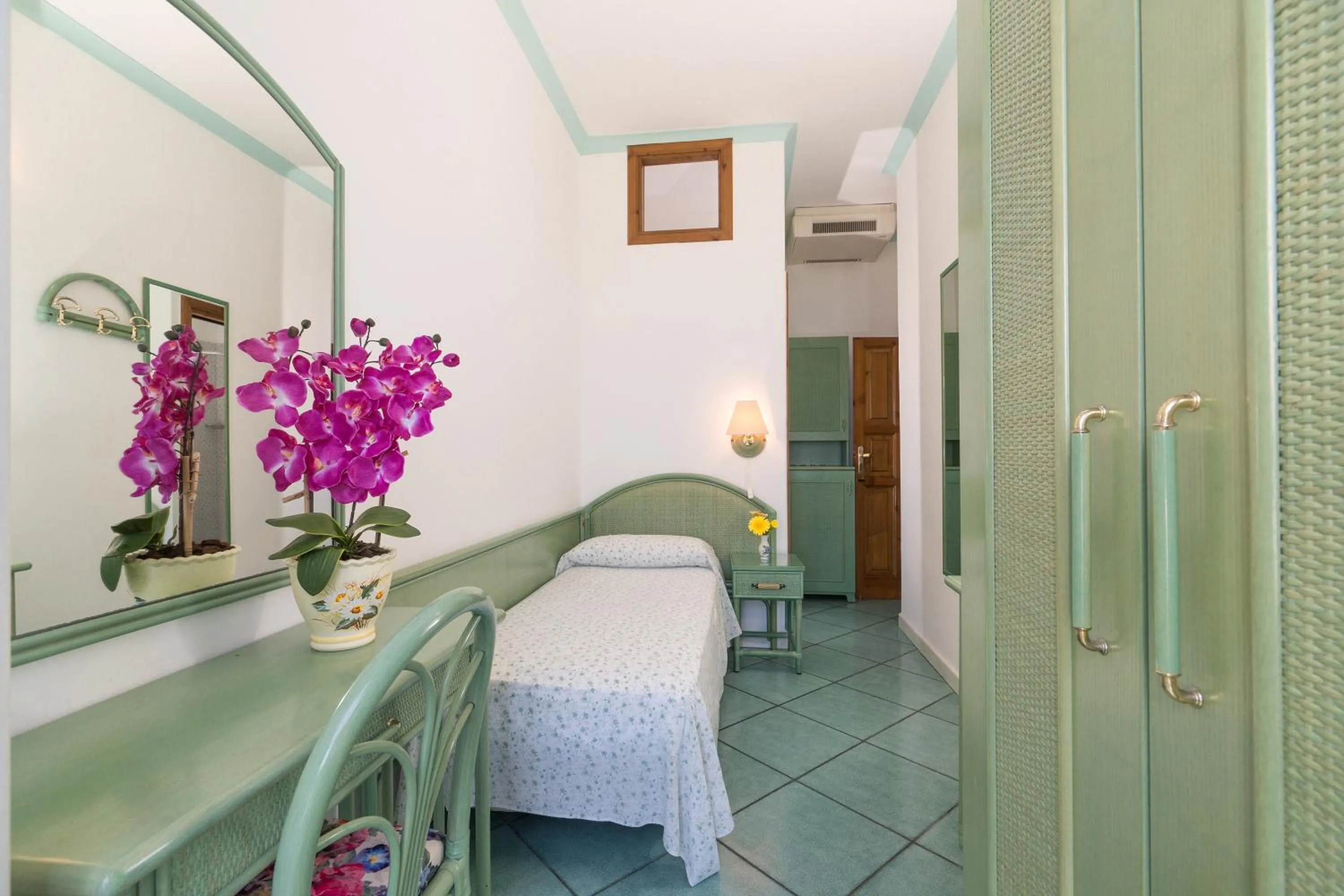 Bed in Hotel Casa del Sole