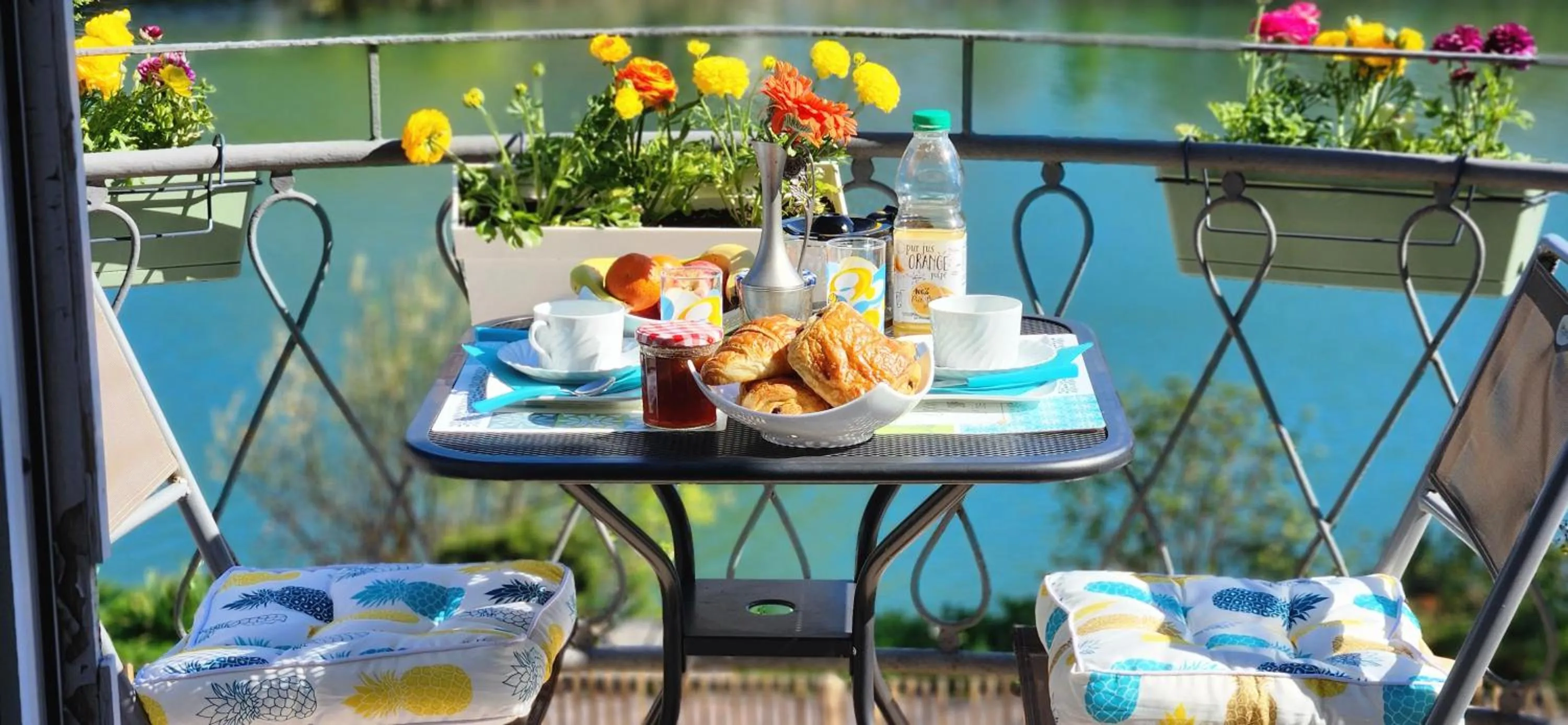 LES PINGOUINS DE LA MARNE