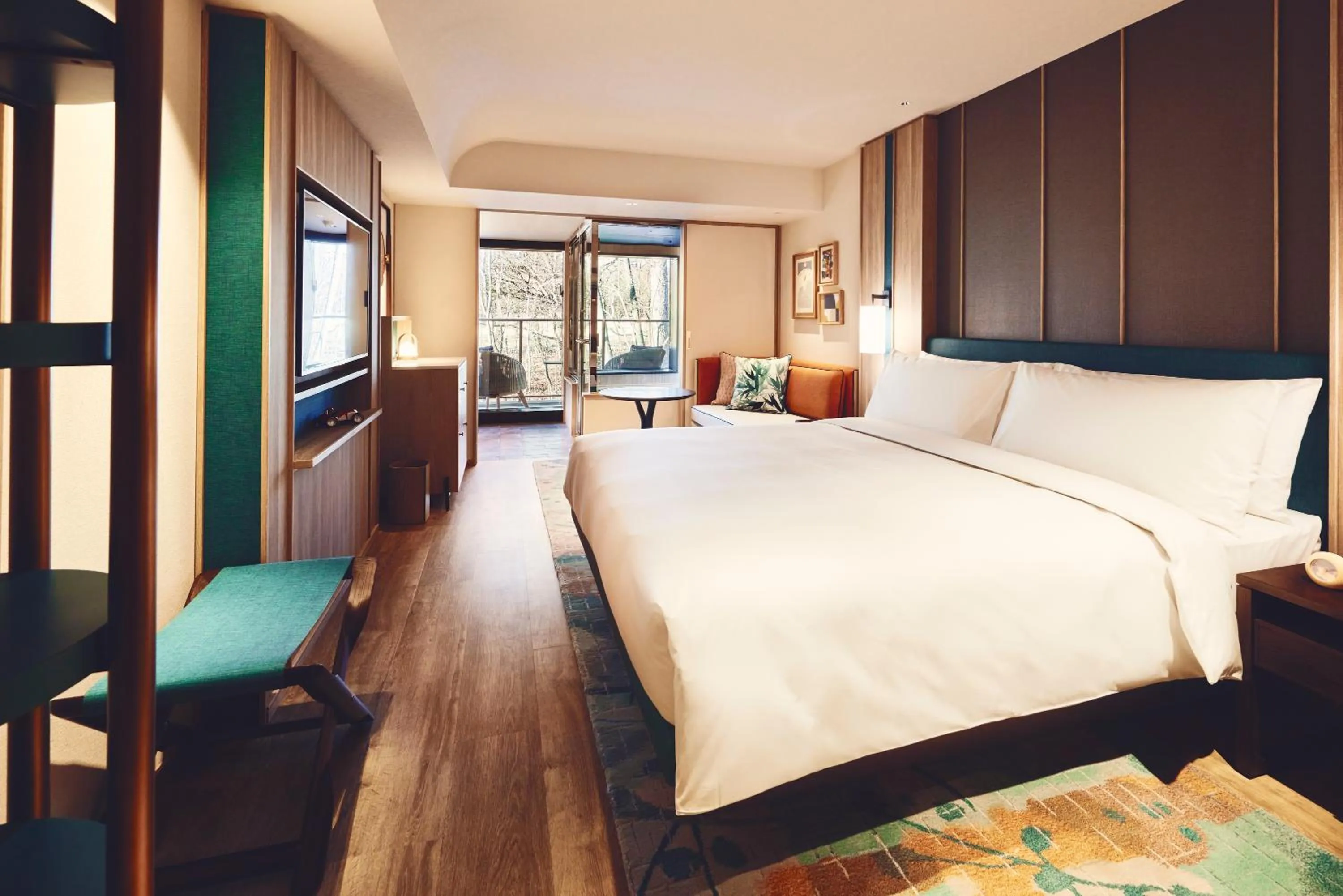 Photo of the whole room, Bed in Hotel Indigo Karuizawa