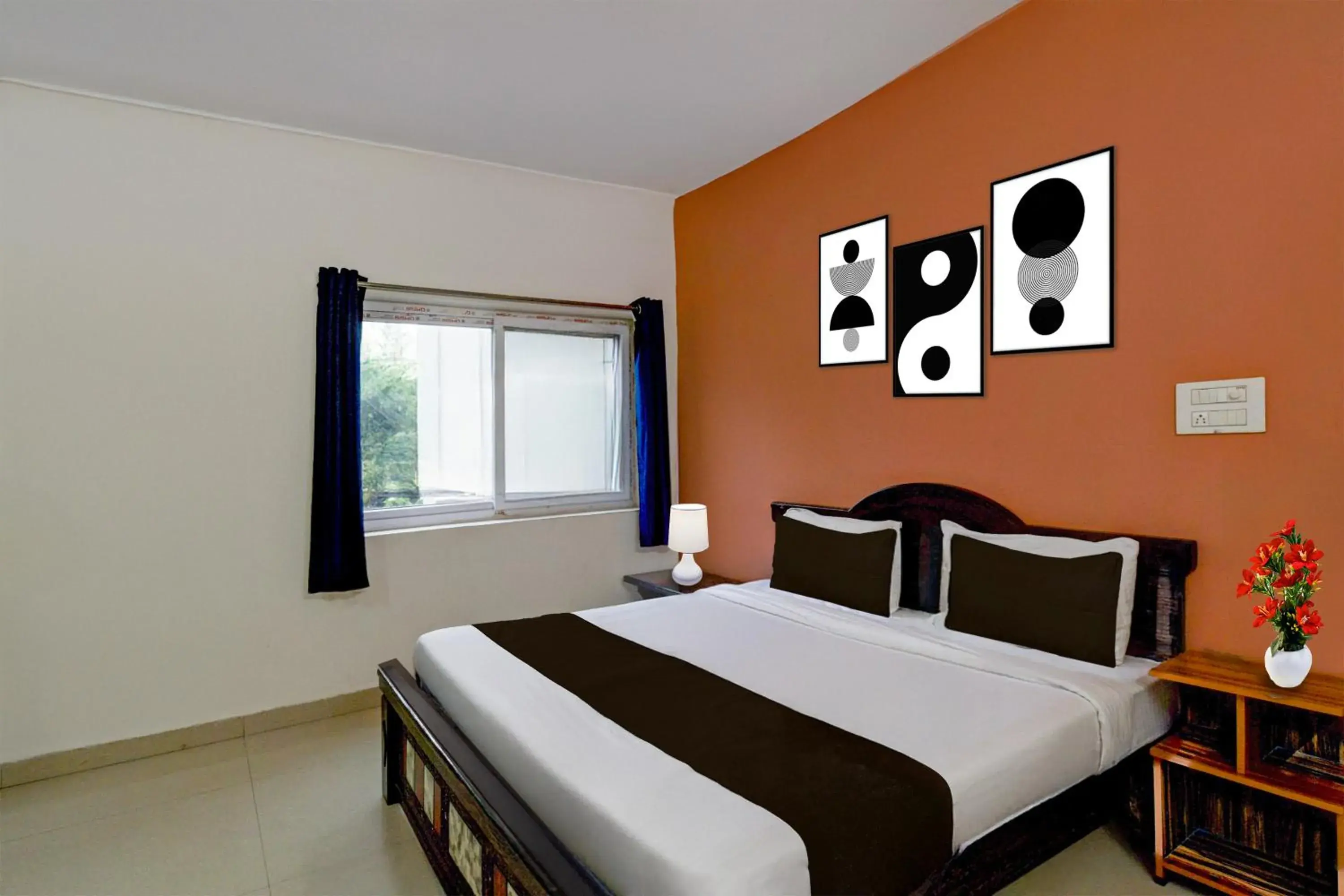 Photo of the whole room, Bed in Super Collection O Atlas DLF Formerly Hillside Photo of the whole room, Bed in Super Collection O Atlas DLF Formerly Hillside