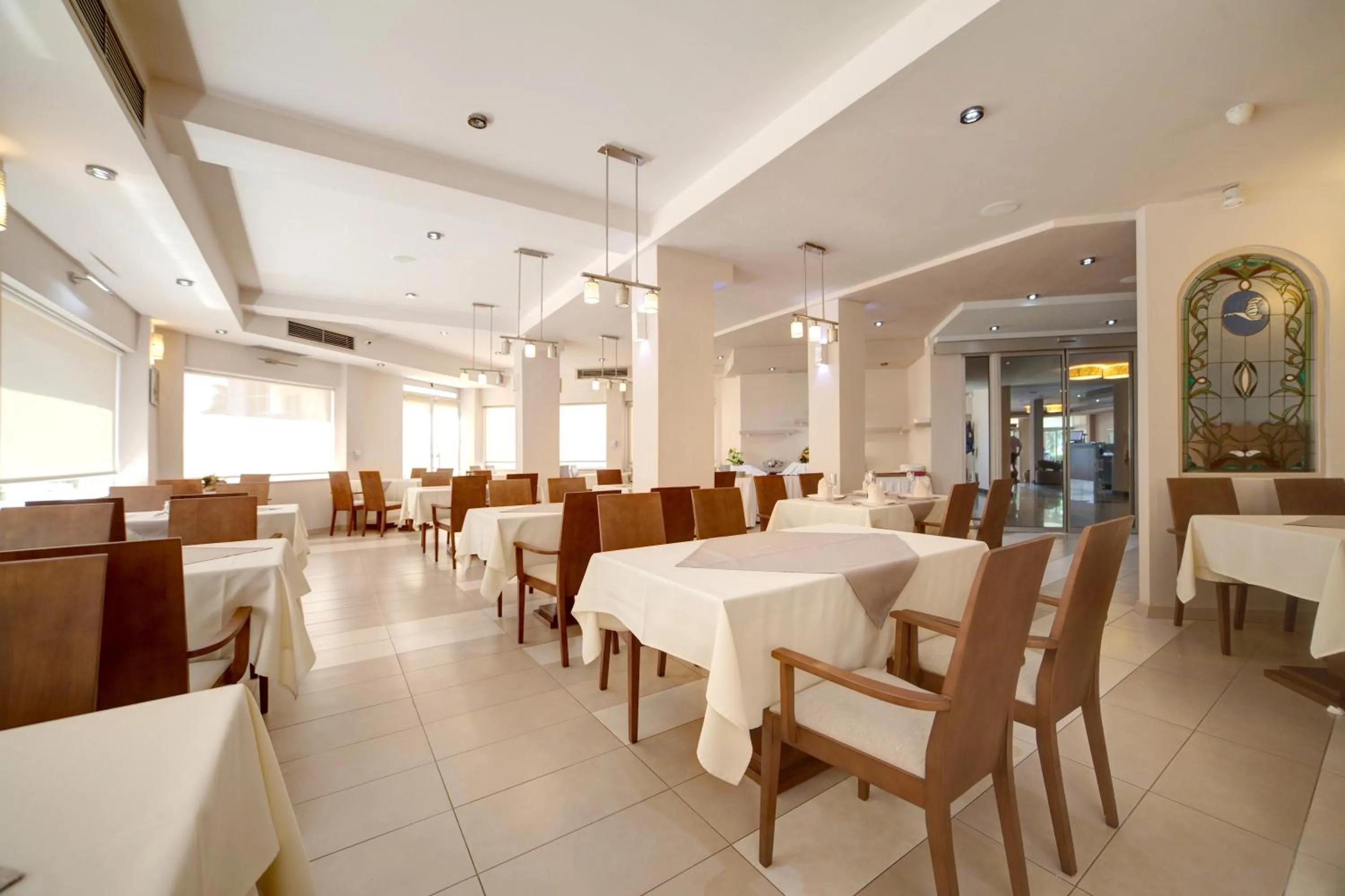 Continental breakfast in Hotel Lebed