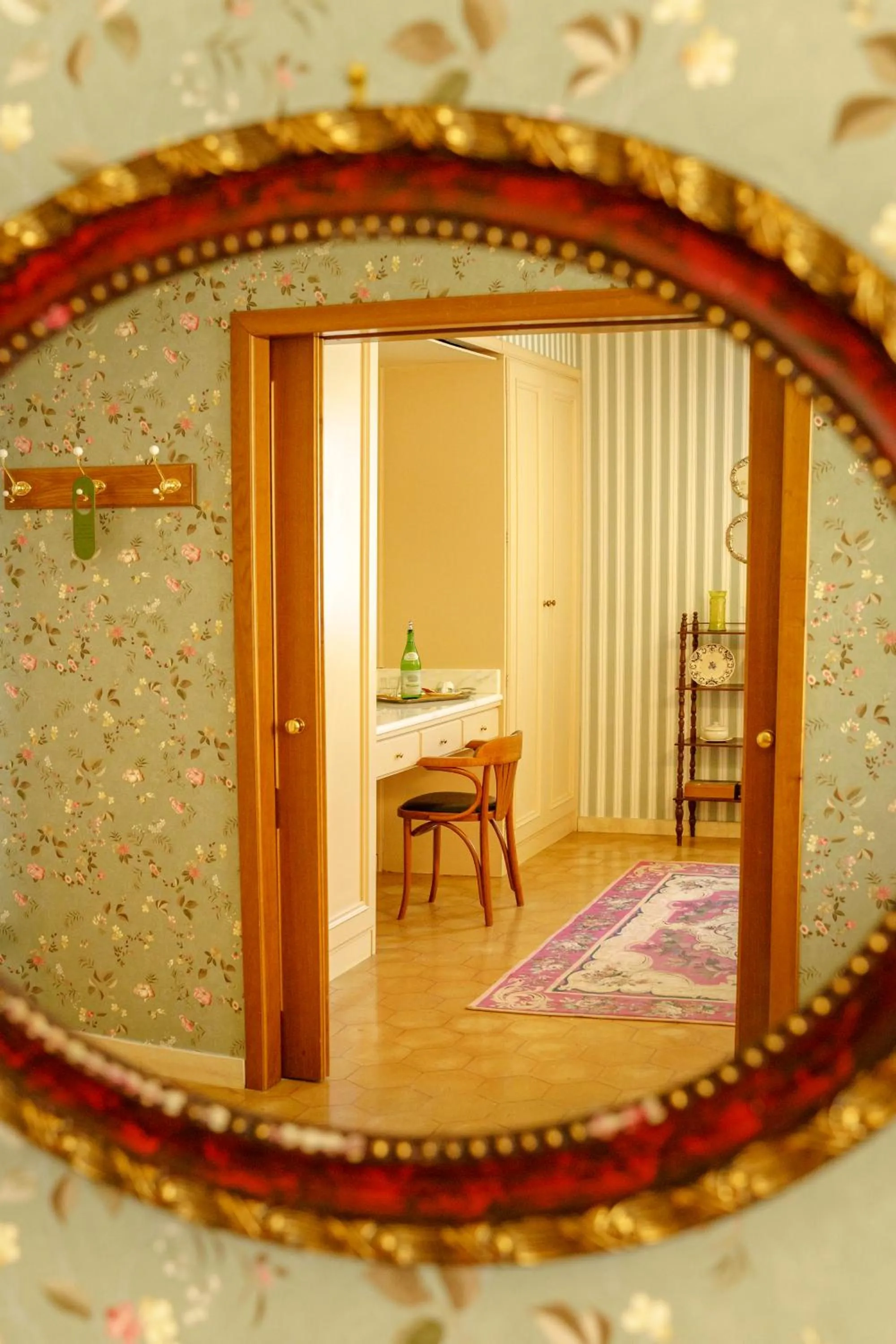 Photo of the whole room in Hotel San Luca