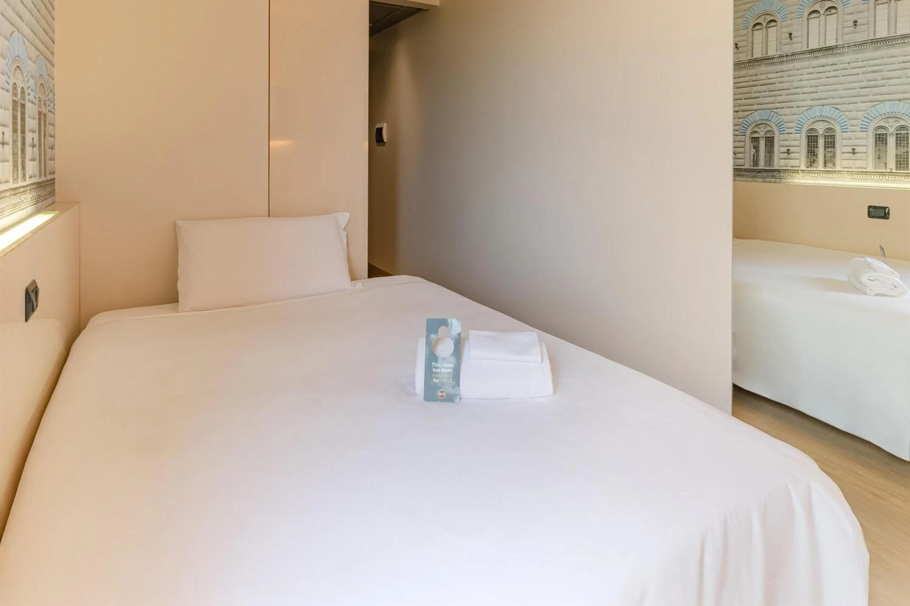 Photo of the whole room, Bed in B&B Hotel Firenze City Center