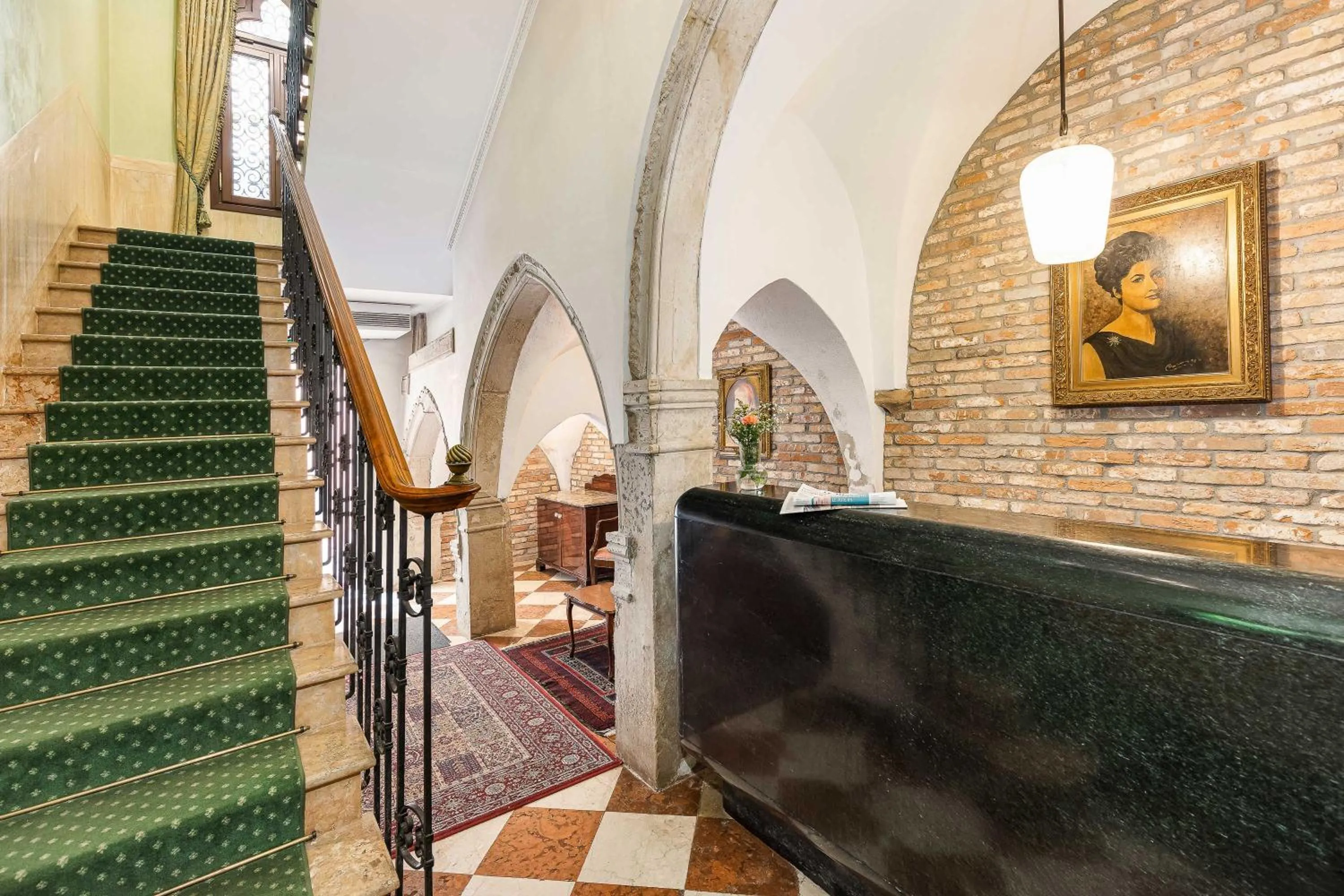 Lobby or reception in Hotel San Moisè