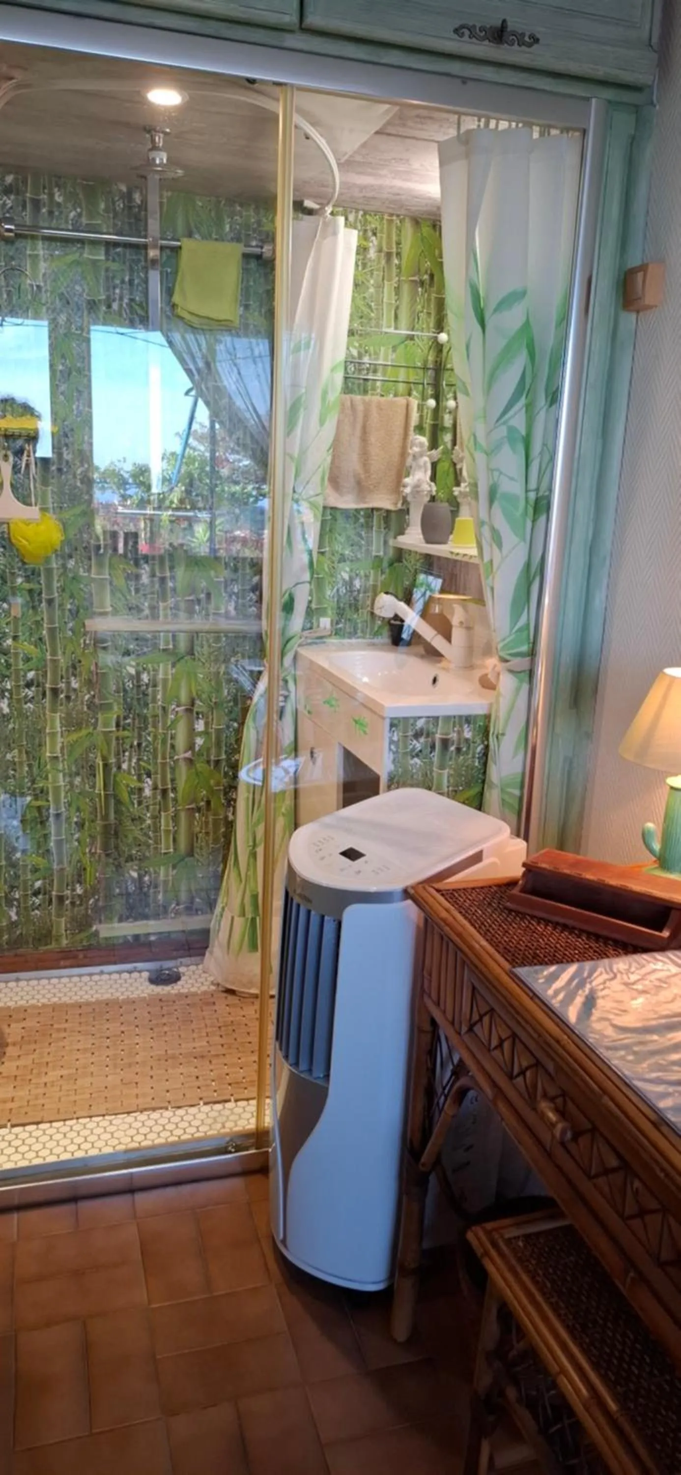 NOUVEAU ! Chambre d'Hôte Insolite PRIVEE " CŒURS DE PIRATES à BALI EN PROVENCE" SPA SAUNA MASSAGES dans cadre EXOTIQUE d'Aménagements EXTÉRIEURS D'EXCEPTION ÉTÉ comme HIVER BIENVENUE !!!