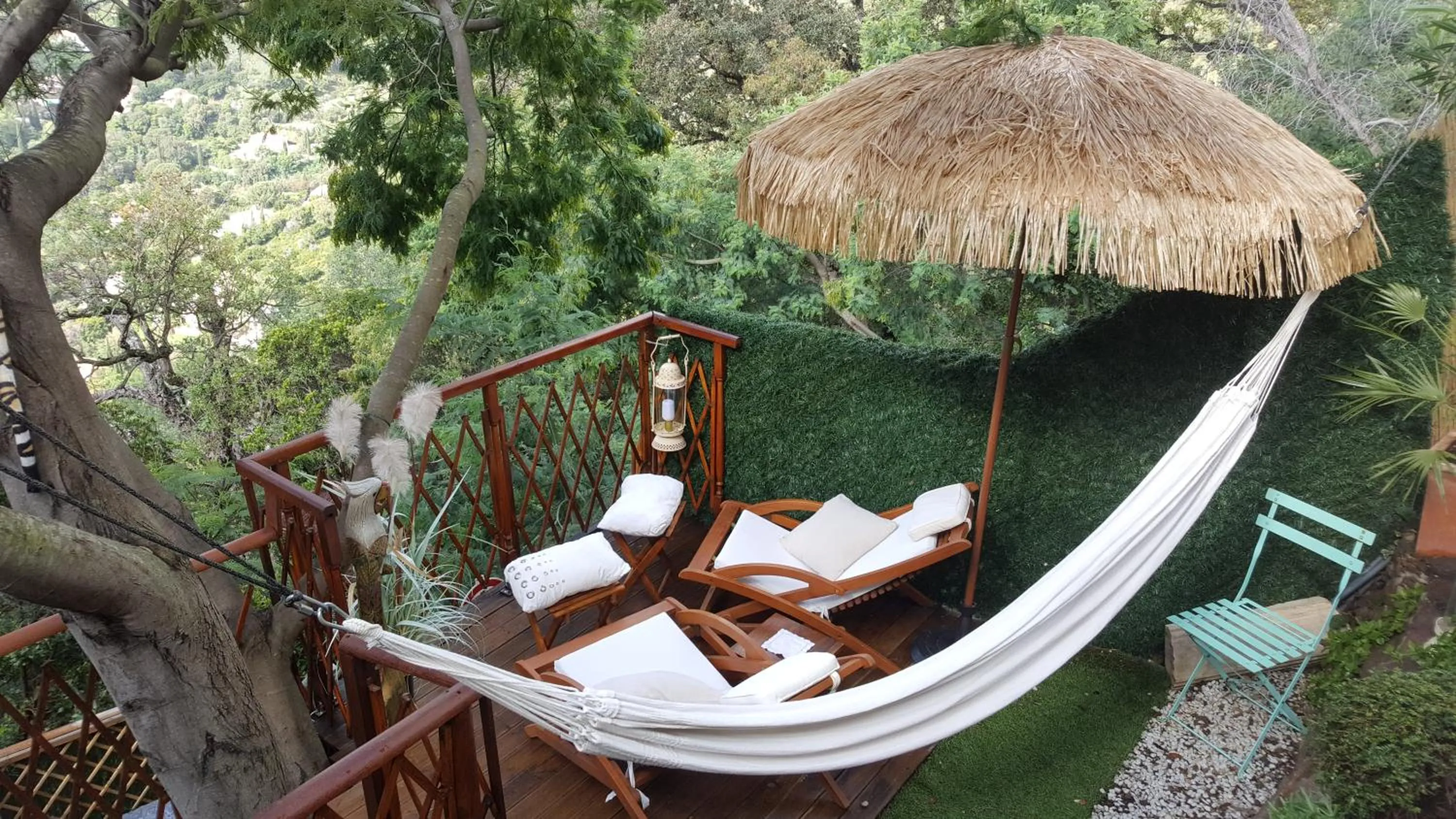 NOUVEAU ! Chambre d'Hôte Insolite PRIVEE " CŒURS DE PIRATES à BALI EN PROVENCE" SPA SAUNA MASSAGES dans cadre EXOTIQUE d'Aménagements EXTÉRIEURS D'EXCEPTION ÉTÉ comme HIVER BIENVENUE !!!