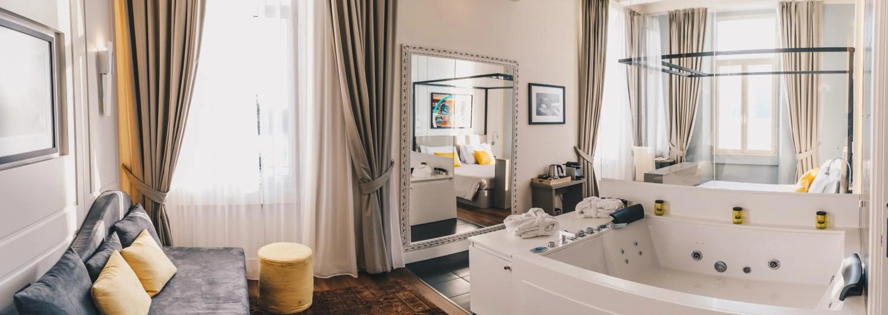 Lake view in Araba Fenice Hotel