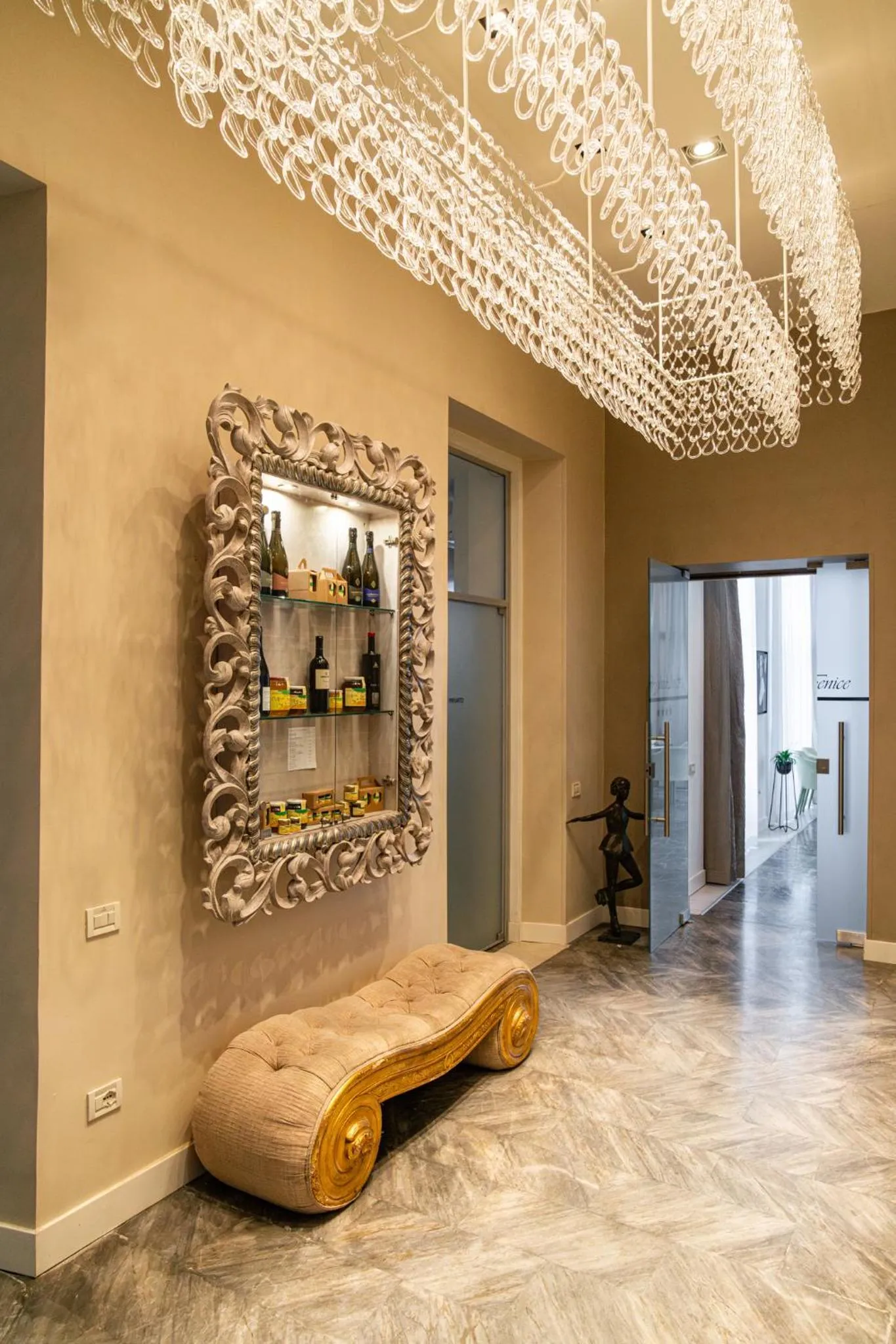 Decorative detail in Araba Fenice Hotel