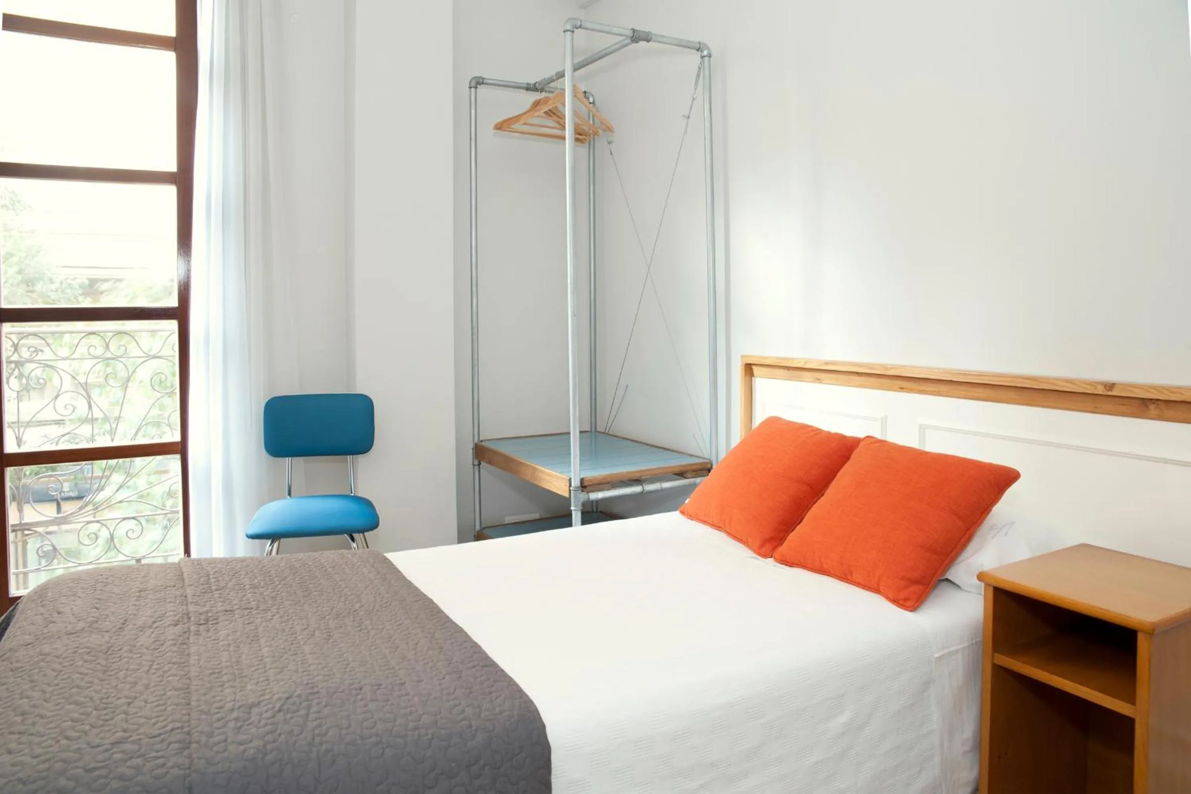 Balcony/Terrace, Bed in Apartamentos Sabinas Don Jaime