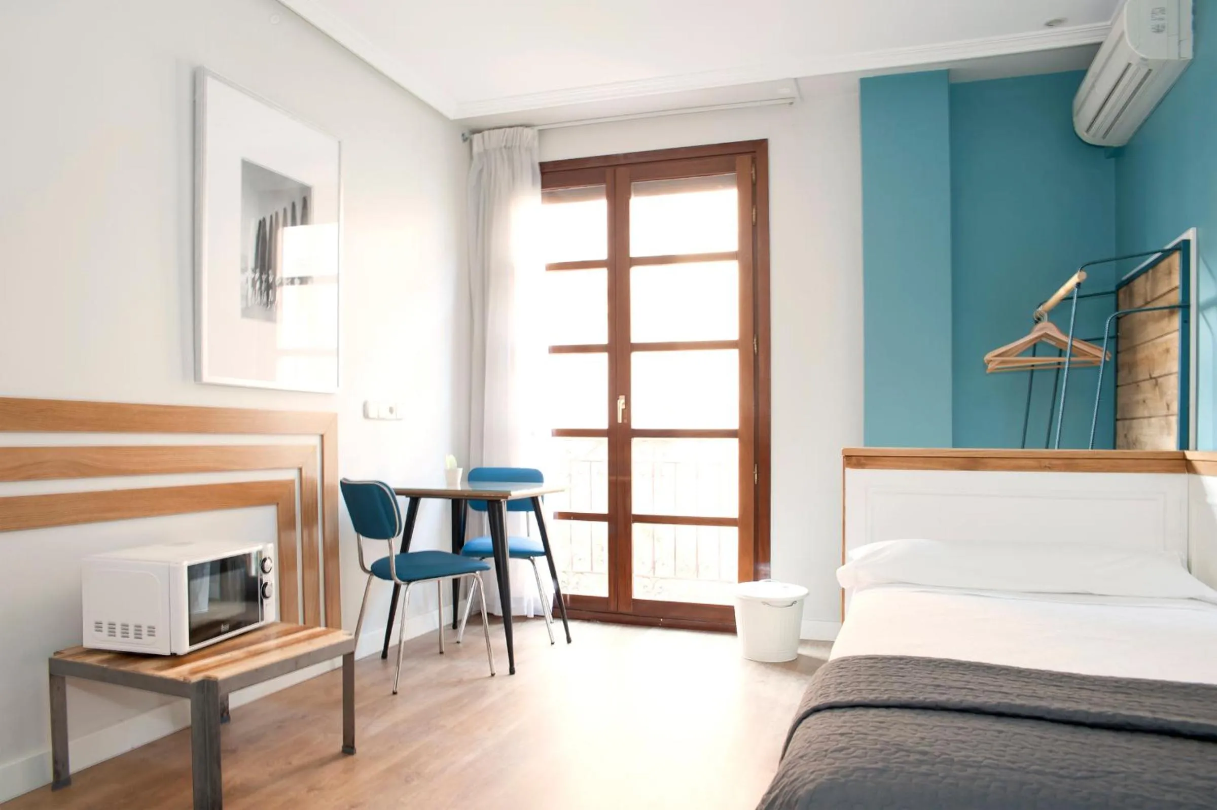 Photo of the whole room, Bed in Apartamentos Sabinas Don Jaime
