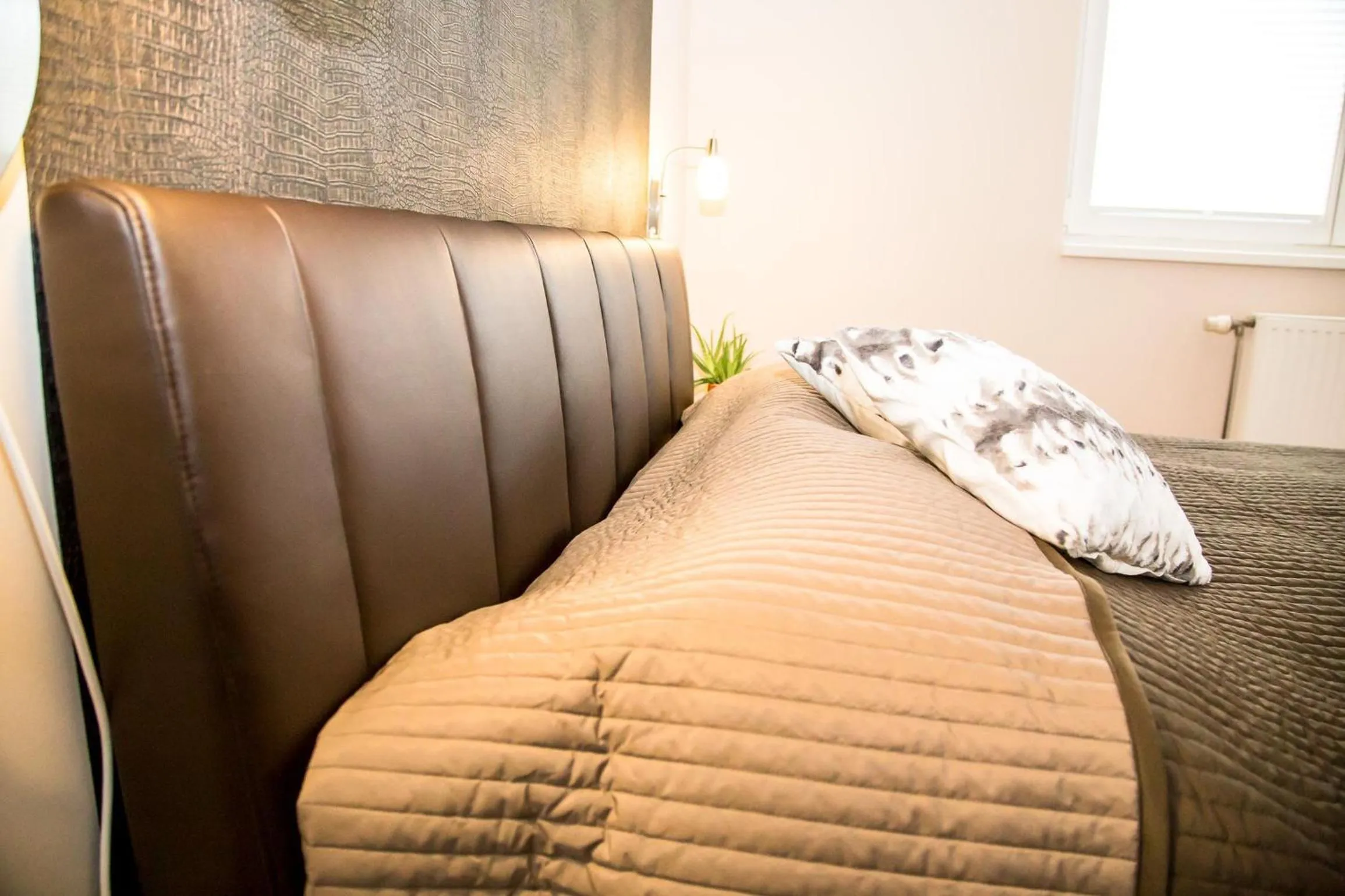 Bedroom, Bed in Arpad Bridge Apartments