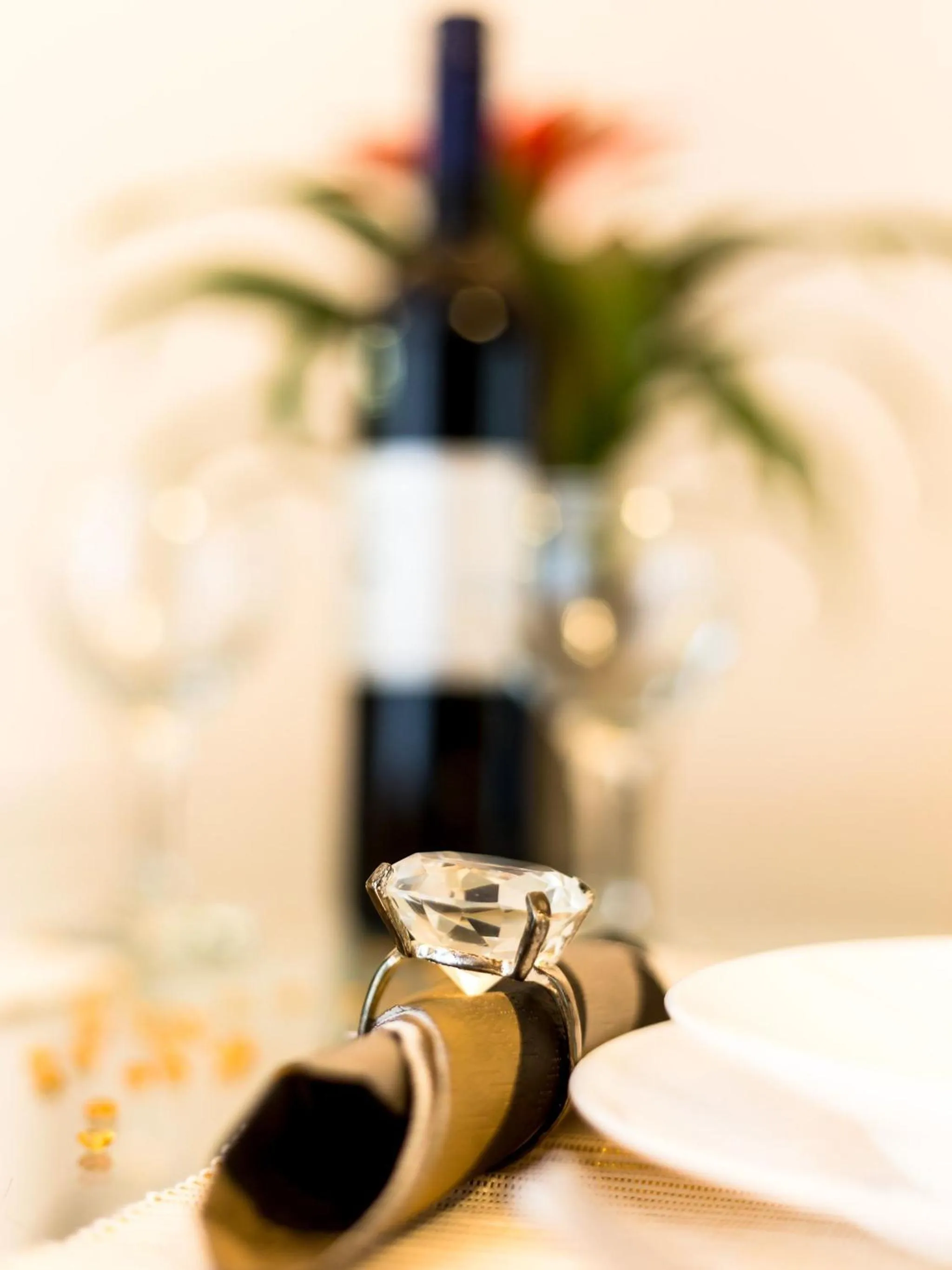 Decorative detail in Arpad Bridge Apartments