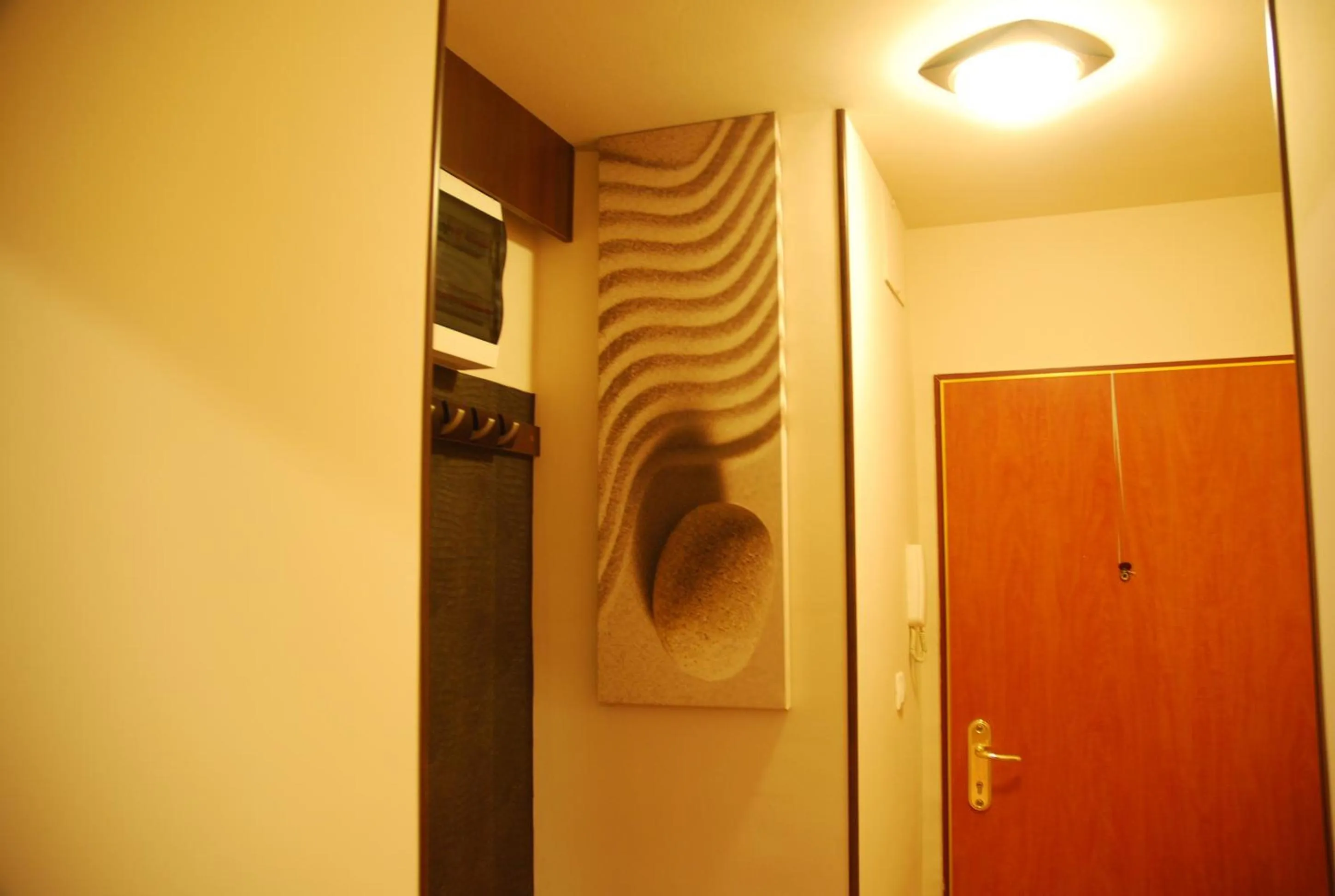 Decorative detail in Arpad Bridge Apartments