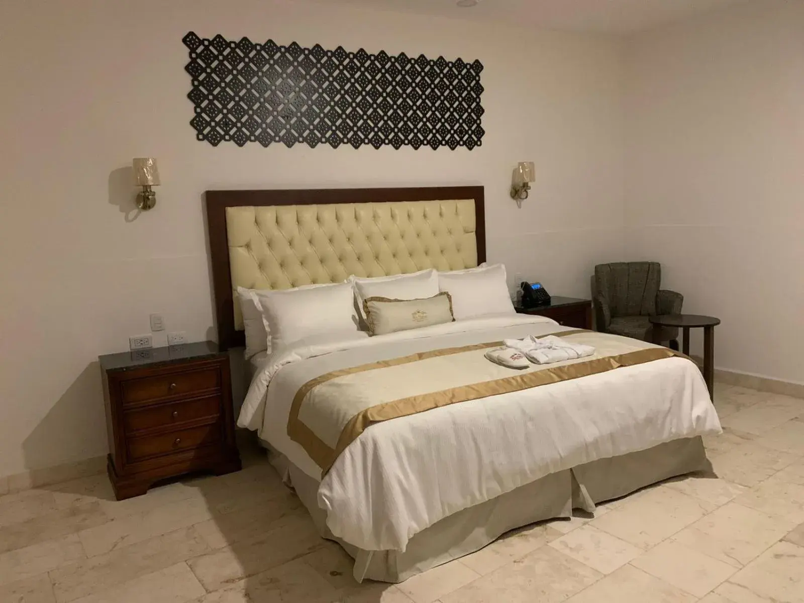 Bed in Real Hispano Bed in Real Hispano