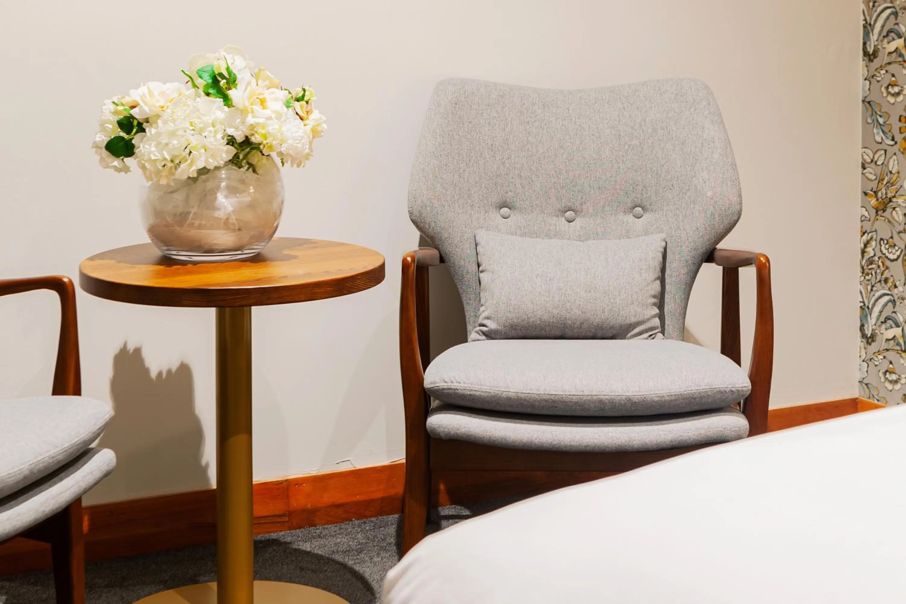 Seating area in Wigram Hotel