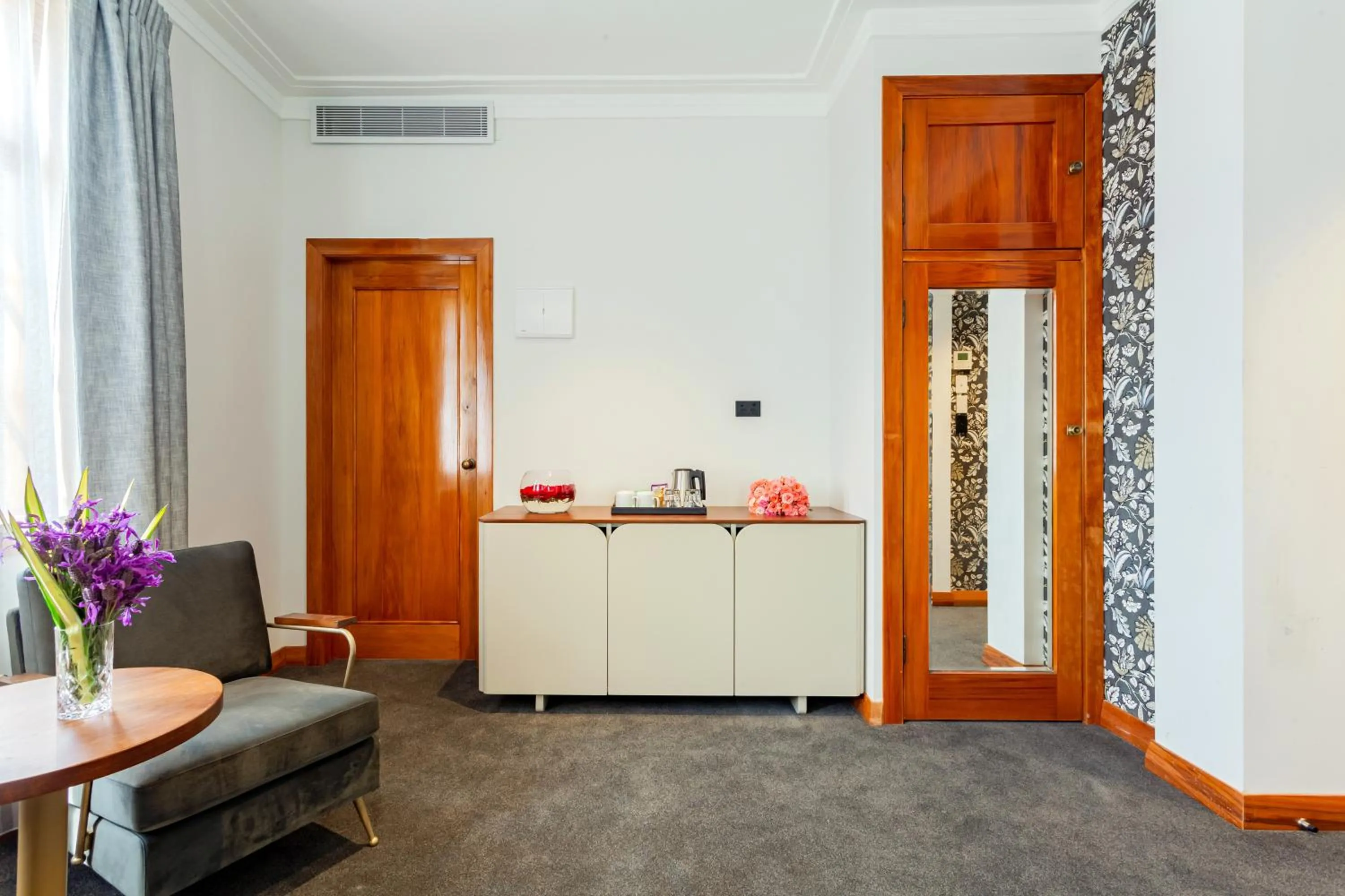 Seating area in Wigram Hotel