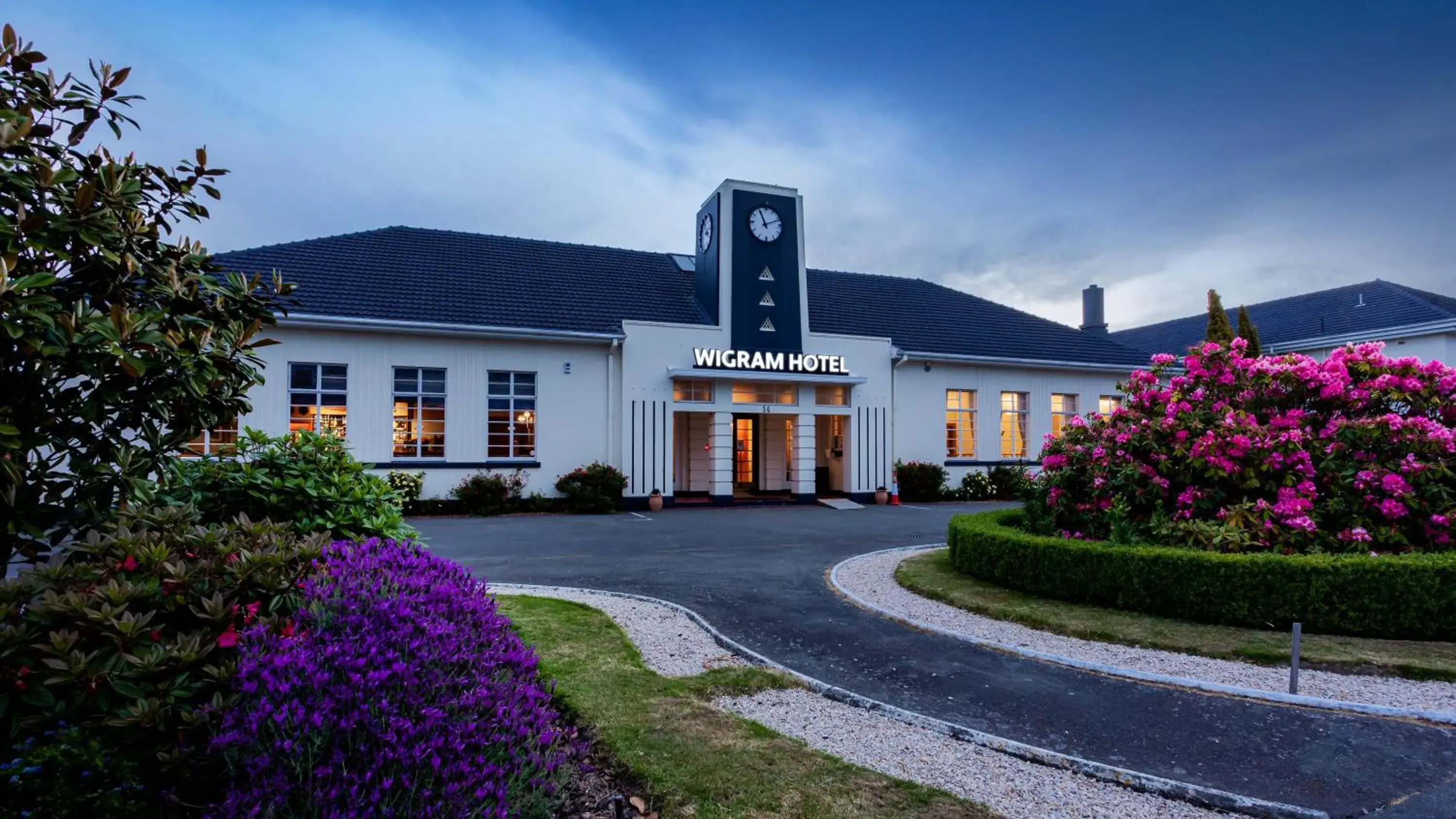 Property building in Wigram Hotel Property building in Wigram Hotel