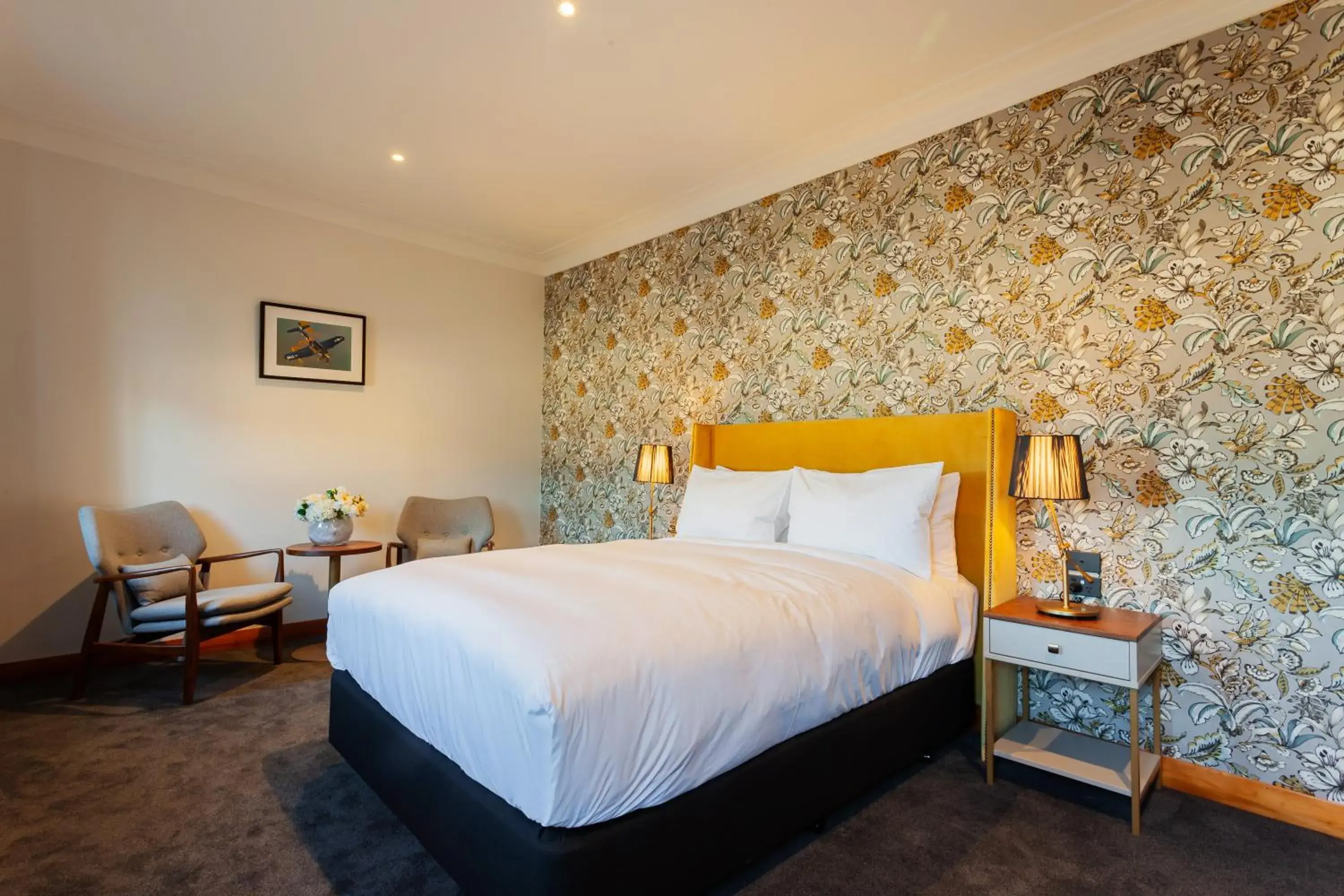 Photo of the whole room, Bed in Wigram Hotel Photo of the whole room, Bed in Wigram Hotel