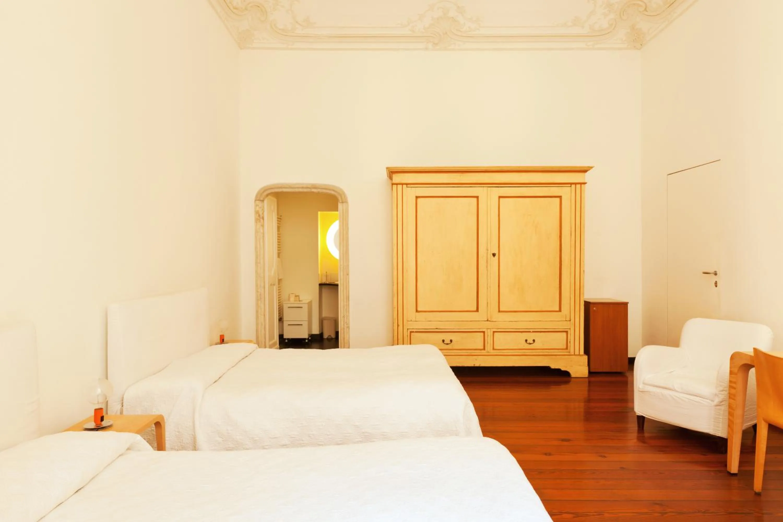 Photo of the whole room, Bed in Palazzo Cicala