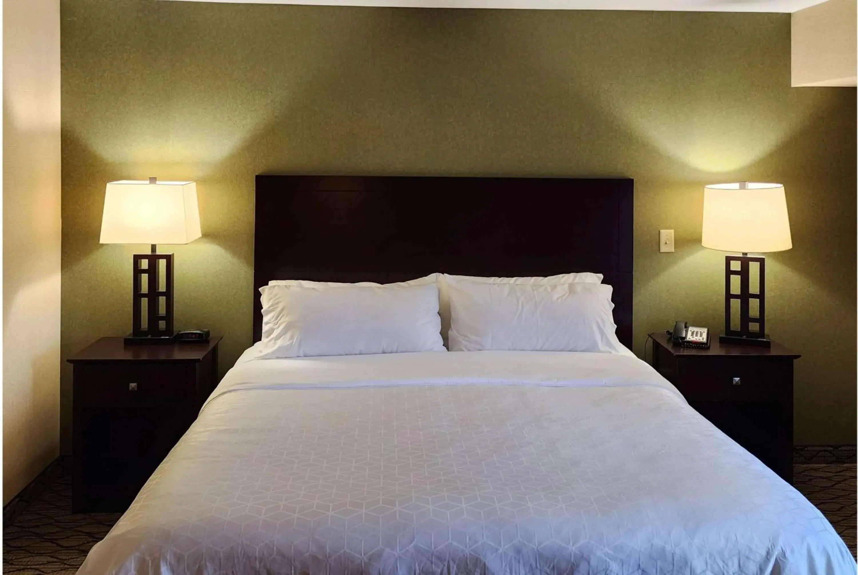 Photo of the whole room in Wingate by Wyndham Kittanning Photo of the whole room in Wingate by Wyndham Kittanning