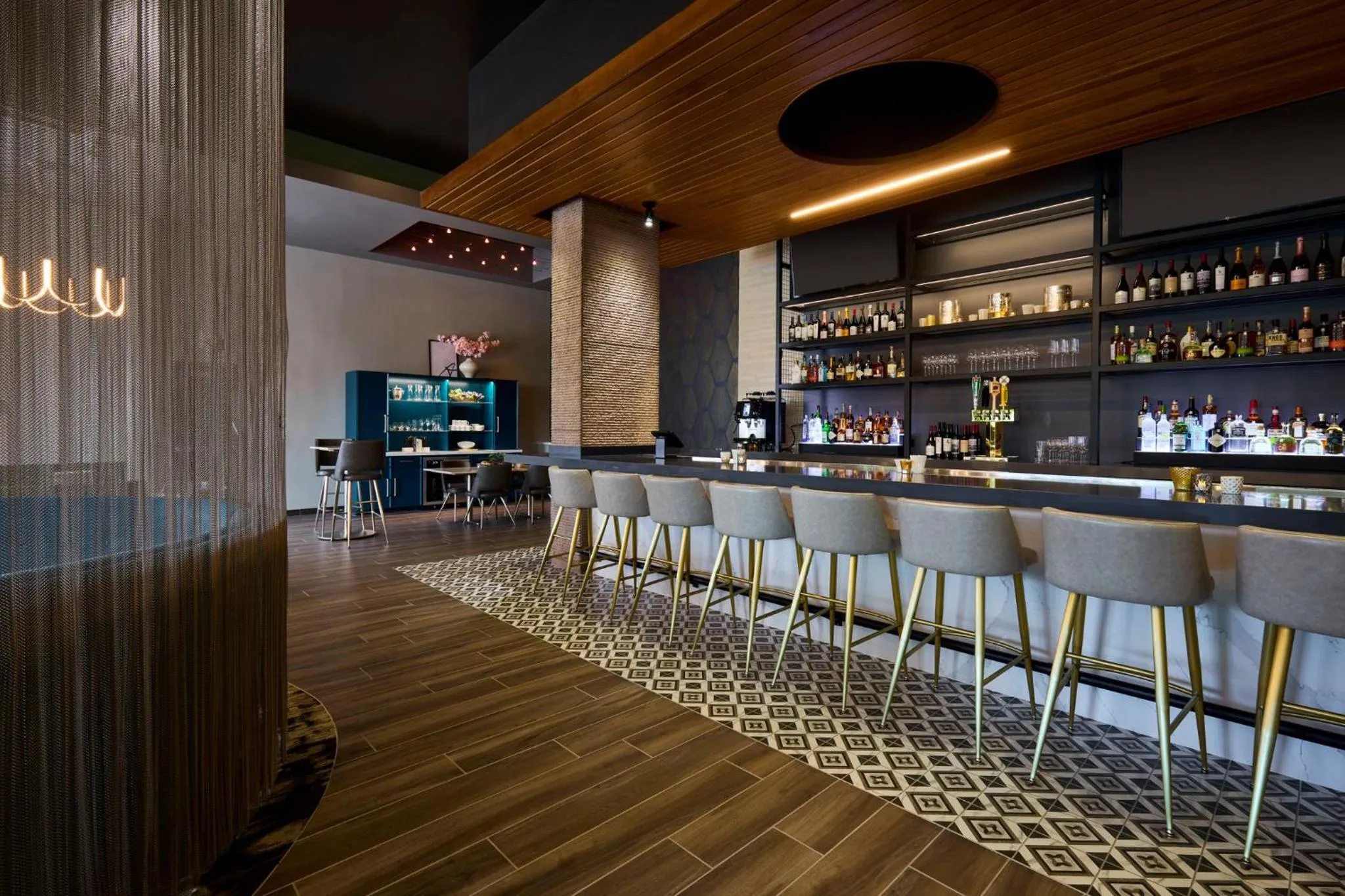 Lounge or bar in Archer Hotel Falls Church