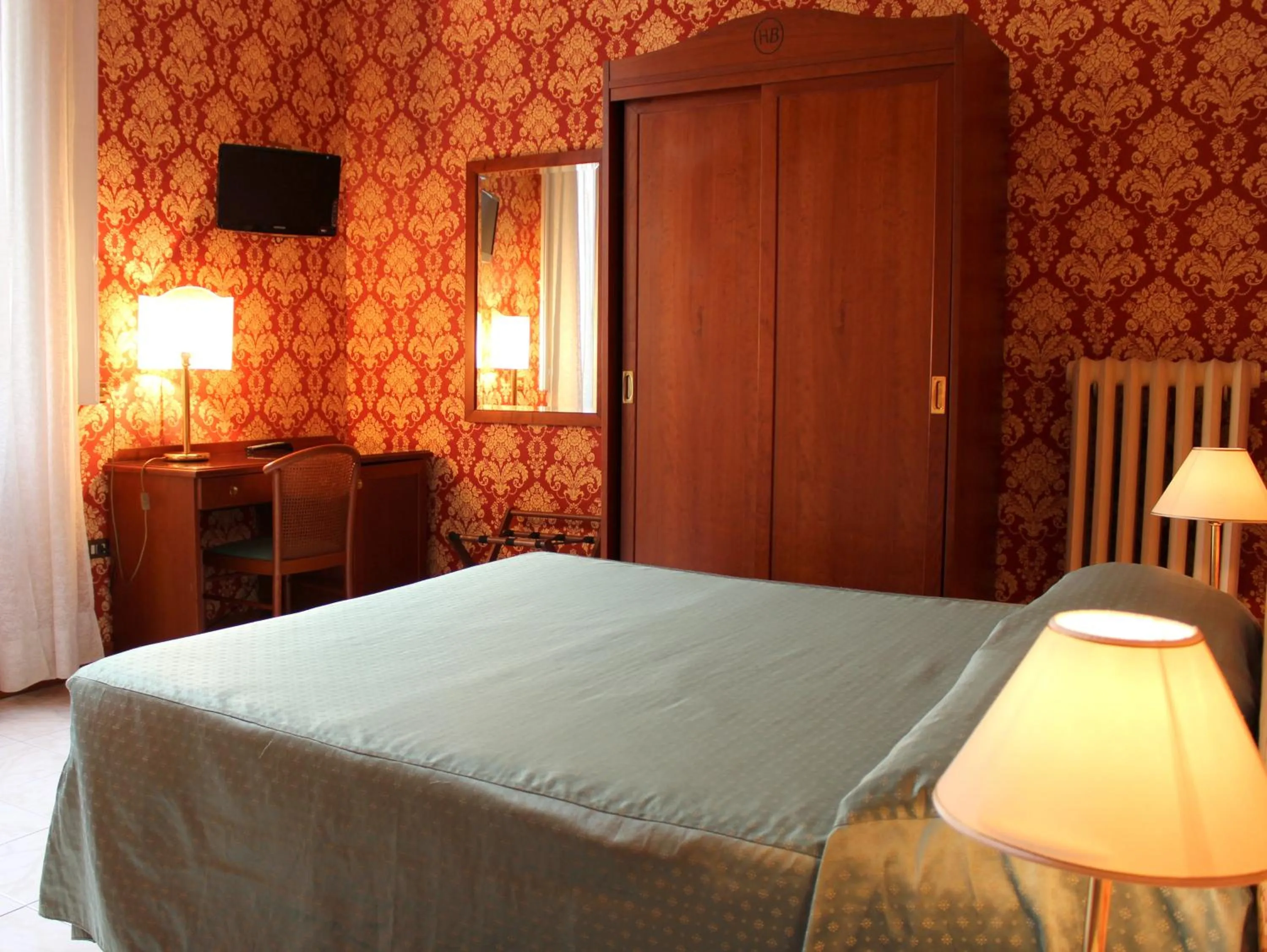 Photo of the whole room, Bed in Hotel Beatrice