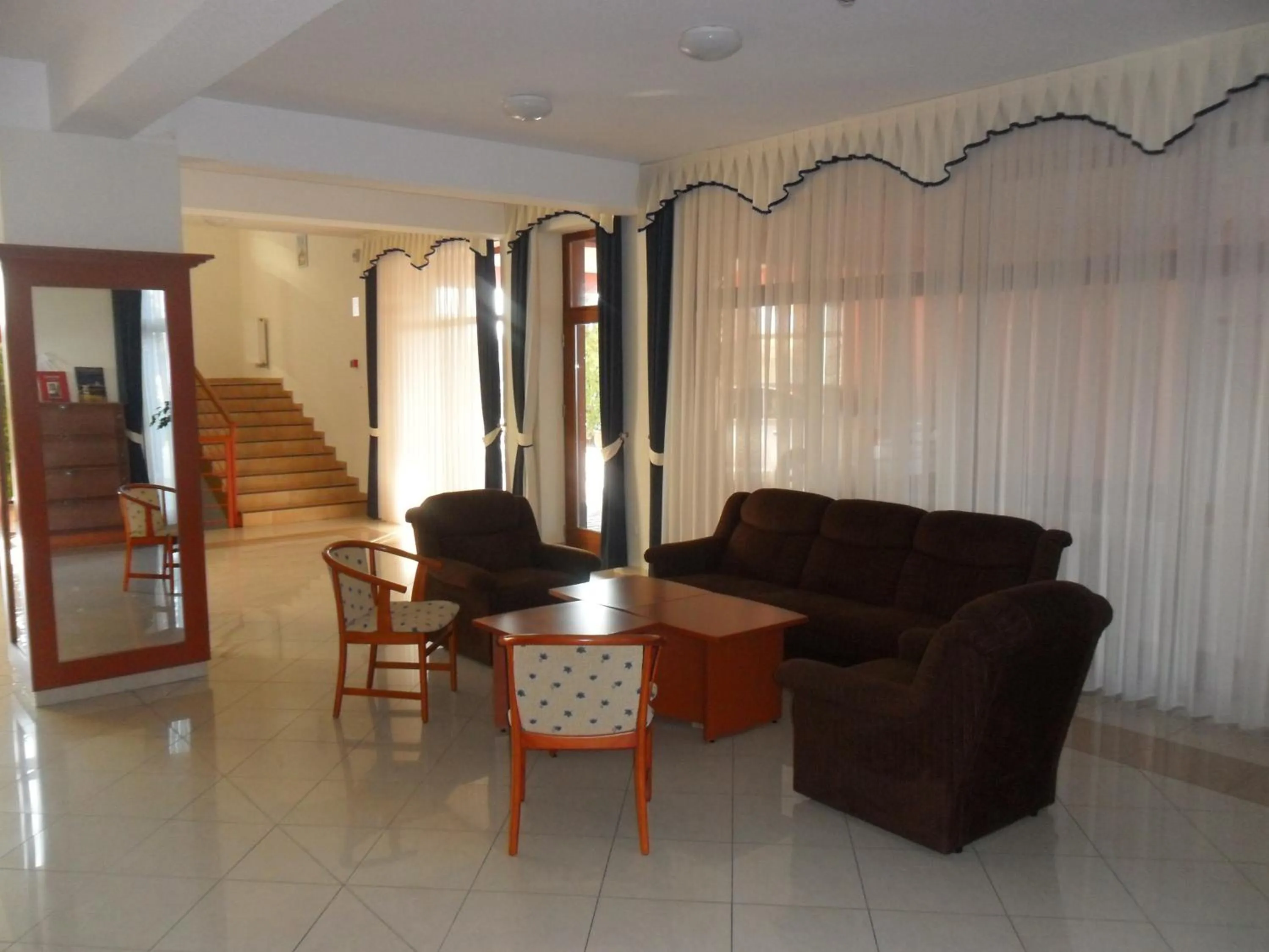 Lobby or reception in Hotel Imperial Gyogyszallo es Gyogyfurdo