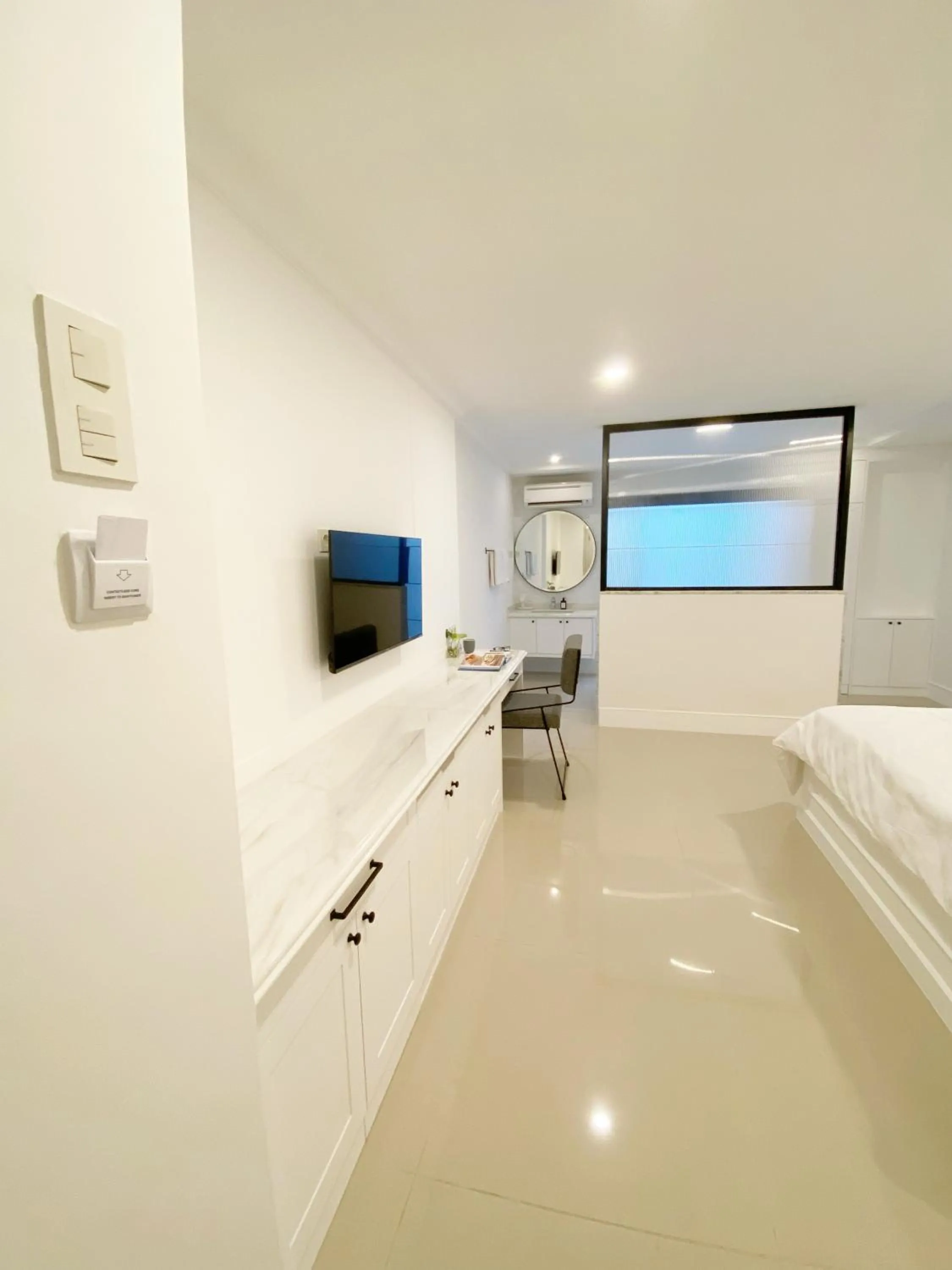 Bed in Loewys Home Tanjung Duren Jakarta Barat