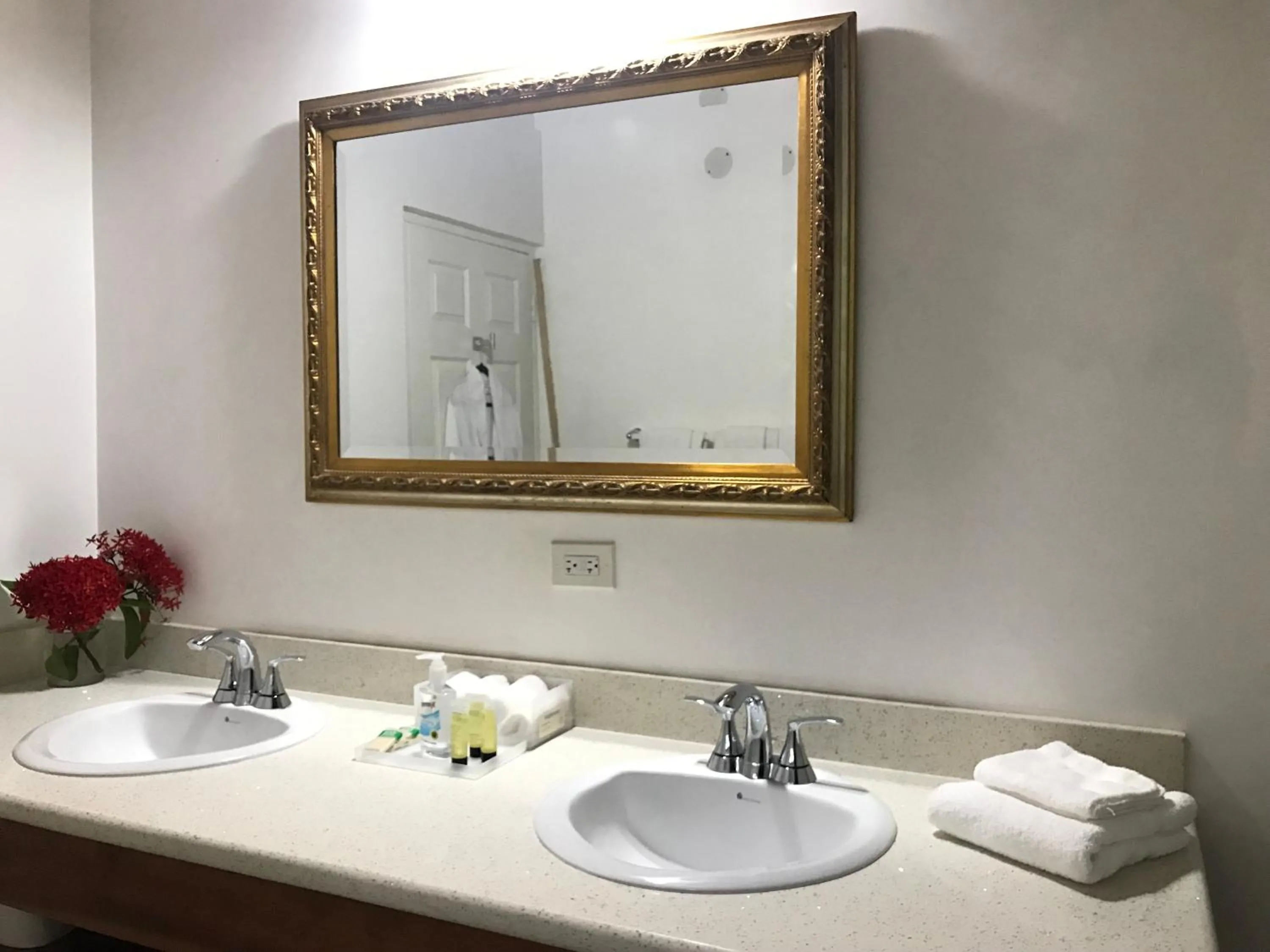 Bathroom in Sommerville Resorts