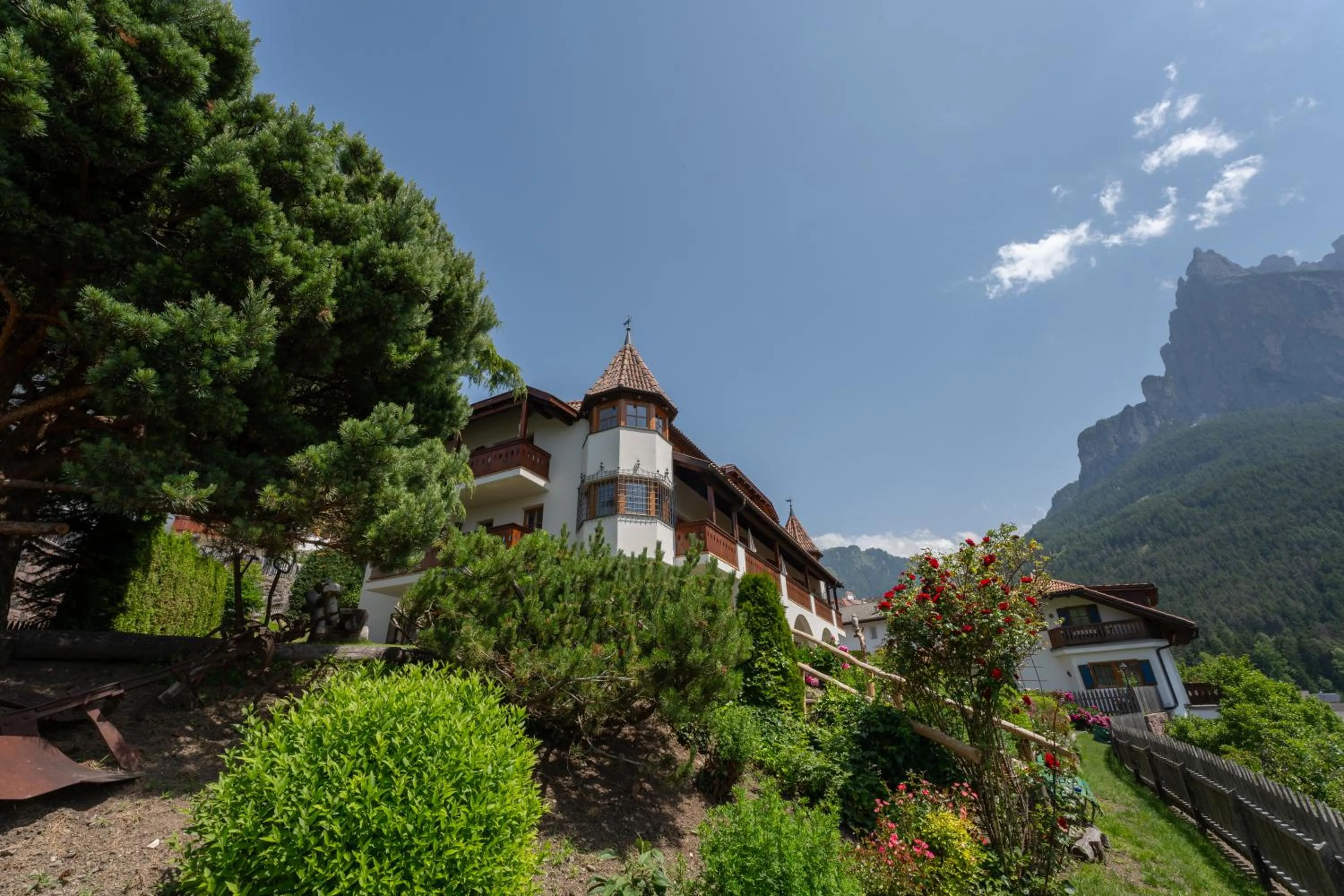 Property building in Residence Burghof