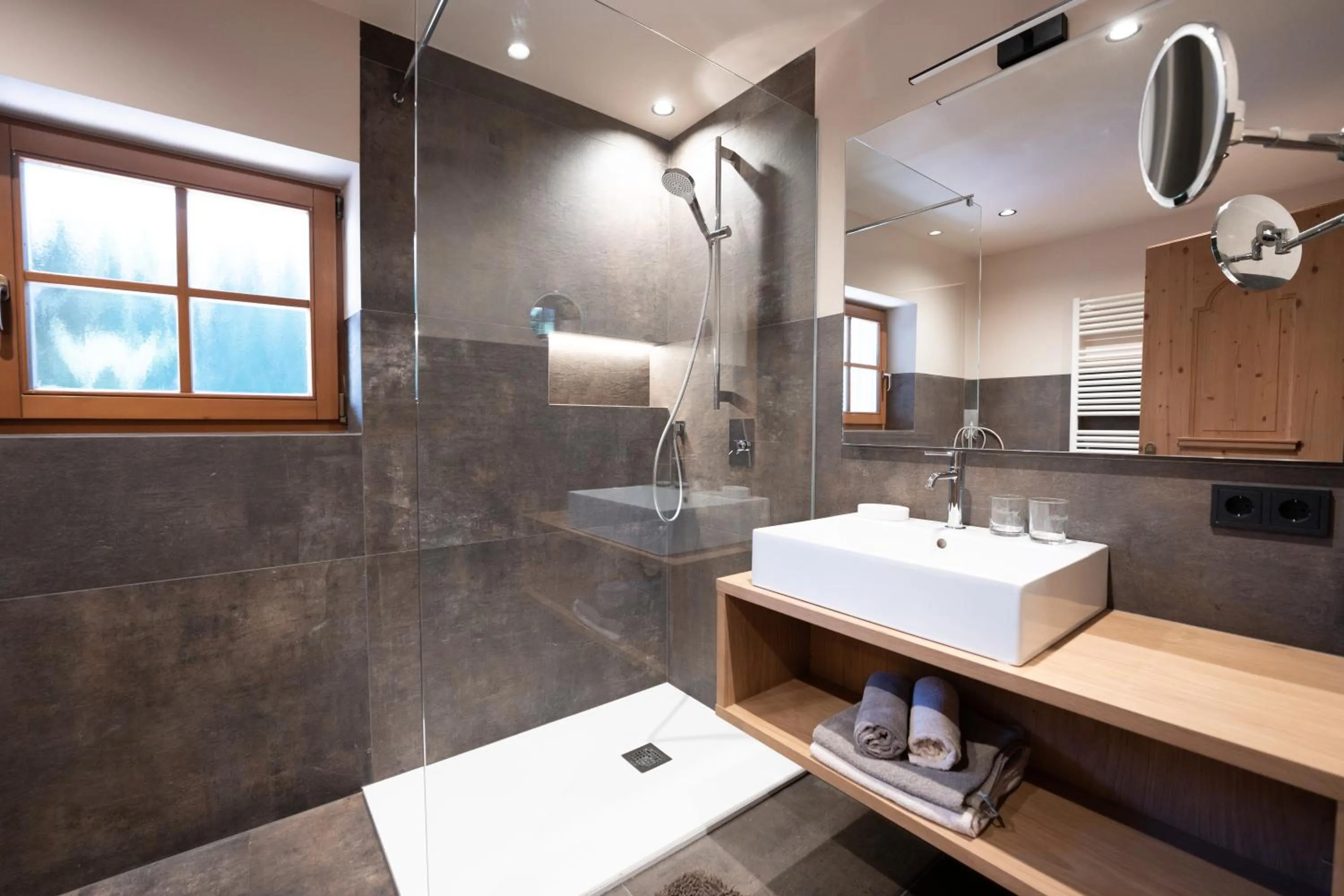 Shower in Residence Burghof