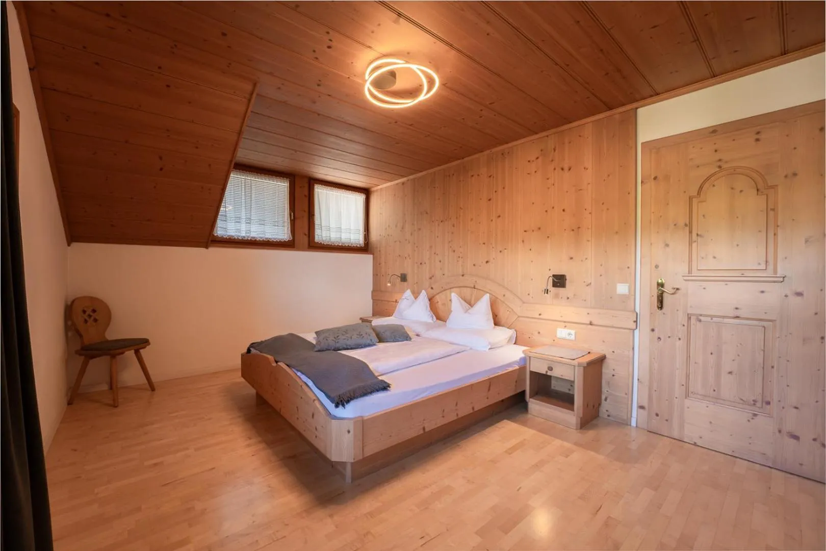 Photo of the whole room, Bed in Residence Burghof