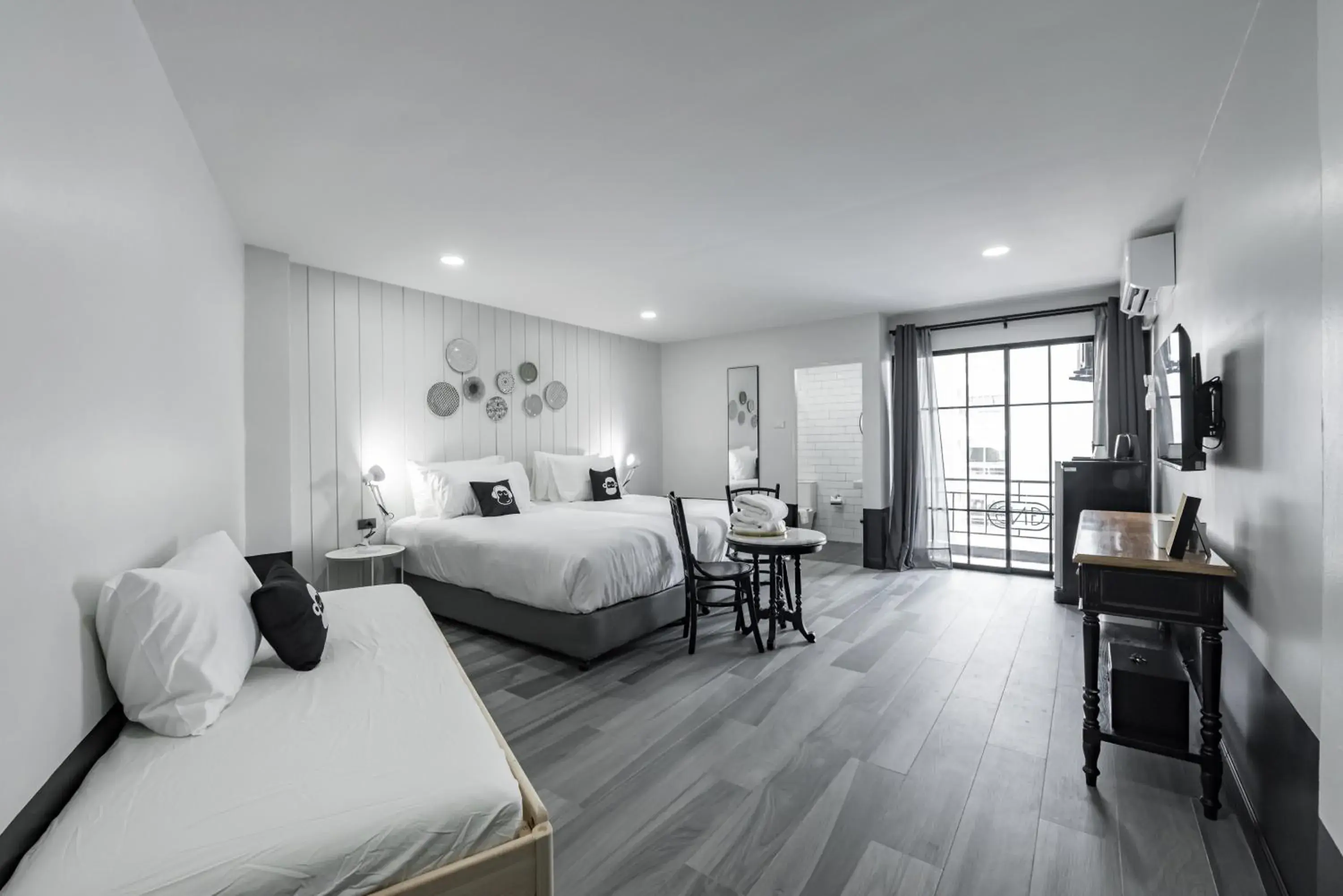 Bed in Blu Monkey Boutique Bangsaen Bed in Blu Monkey Boutique Bangsaen