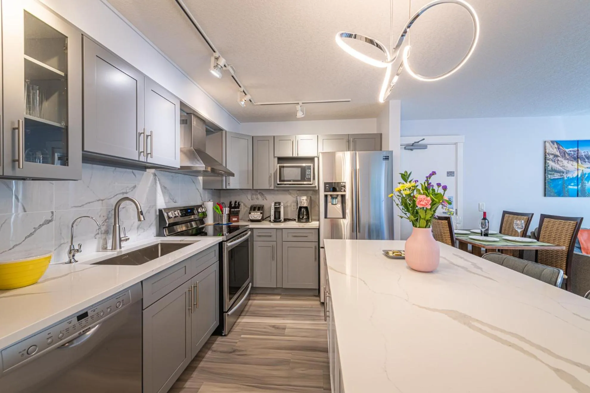 4 Bedrooms Suite Combo for Group of Families - Windtower Lodge