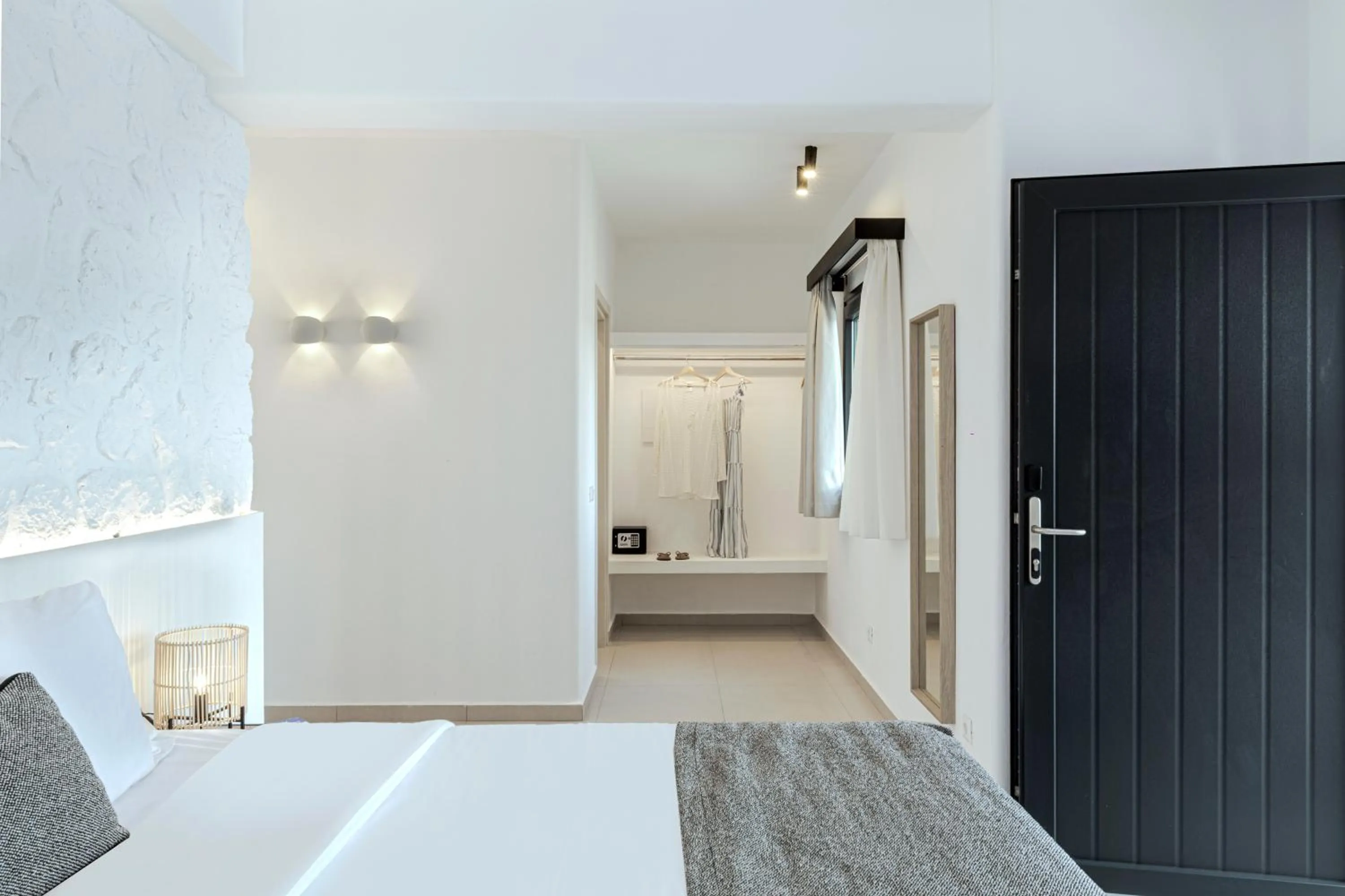 Bed in Onyx Hotel & Suites