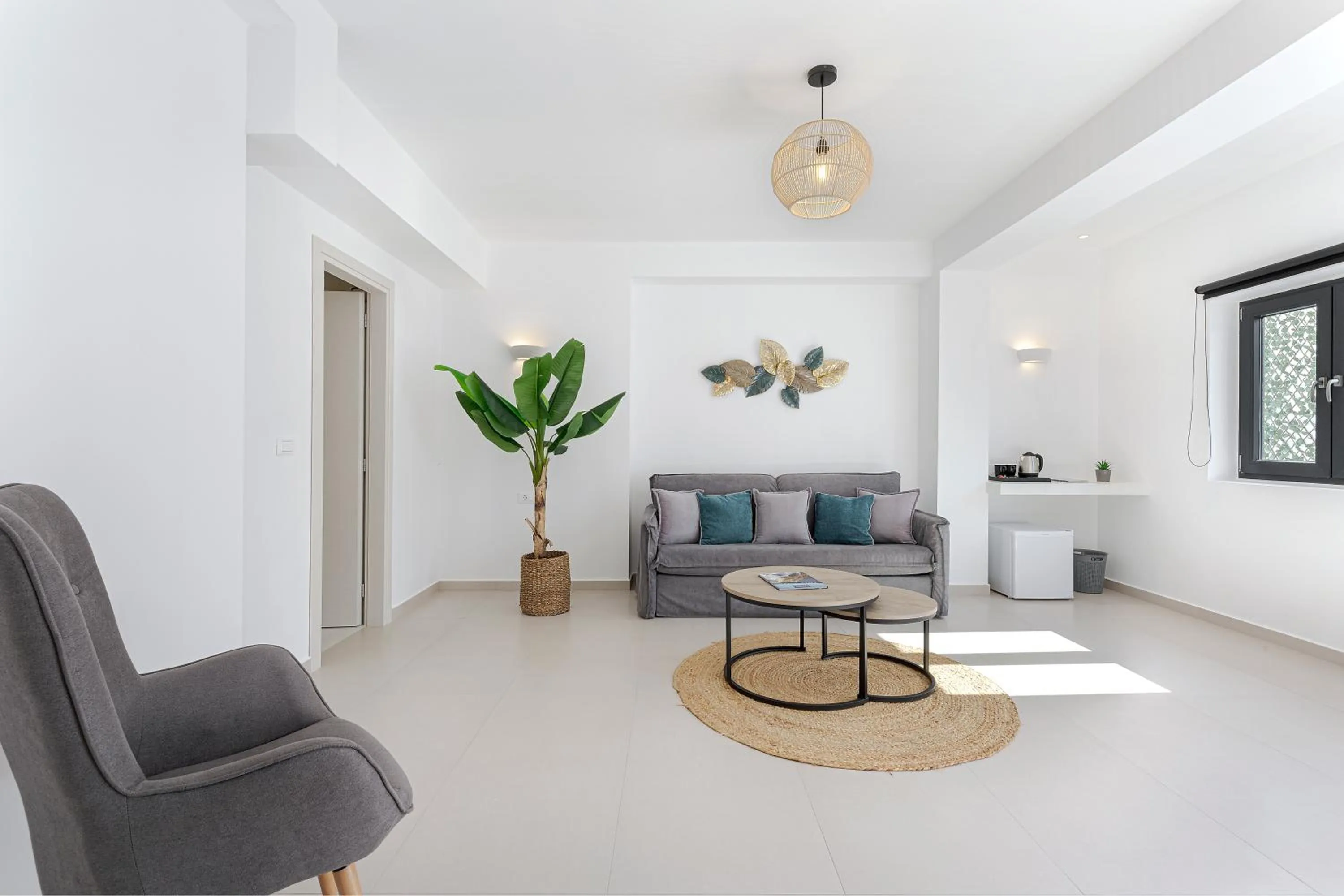 Living room in Onyx Hotel & Suites