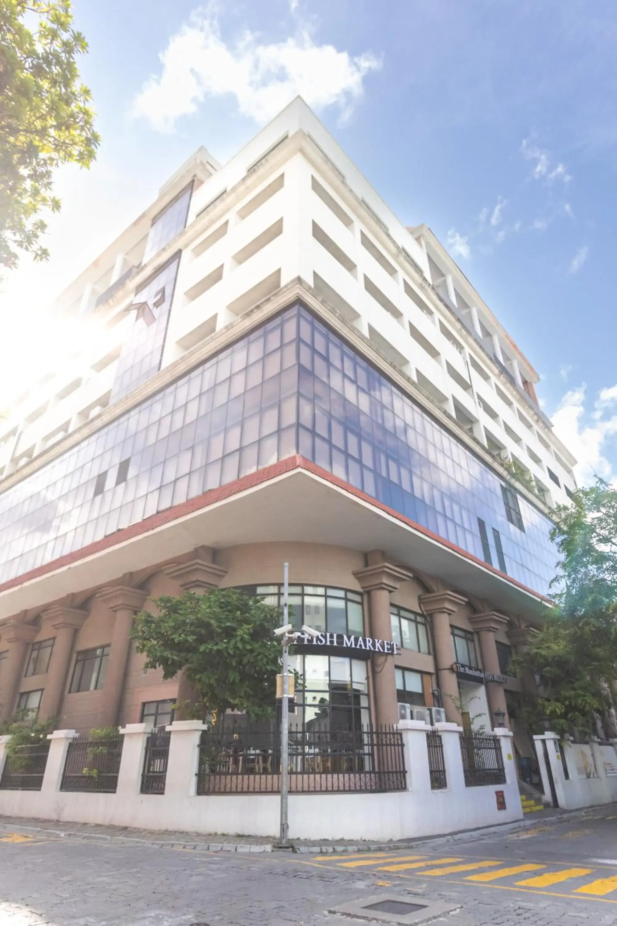 Property building in Manhattan Business Hotel, Male Property building in Manhattan Business Hotel, Male