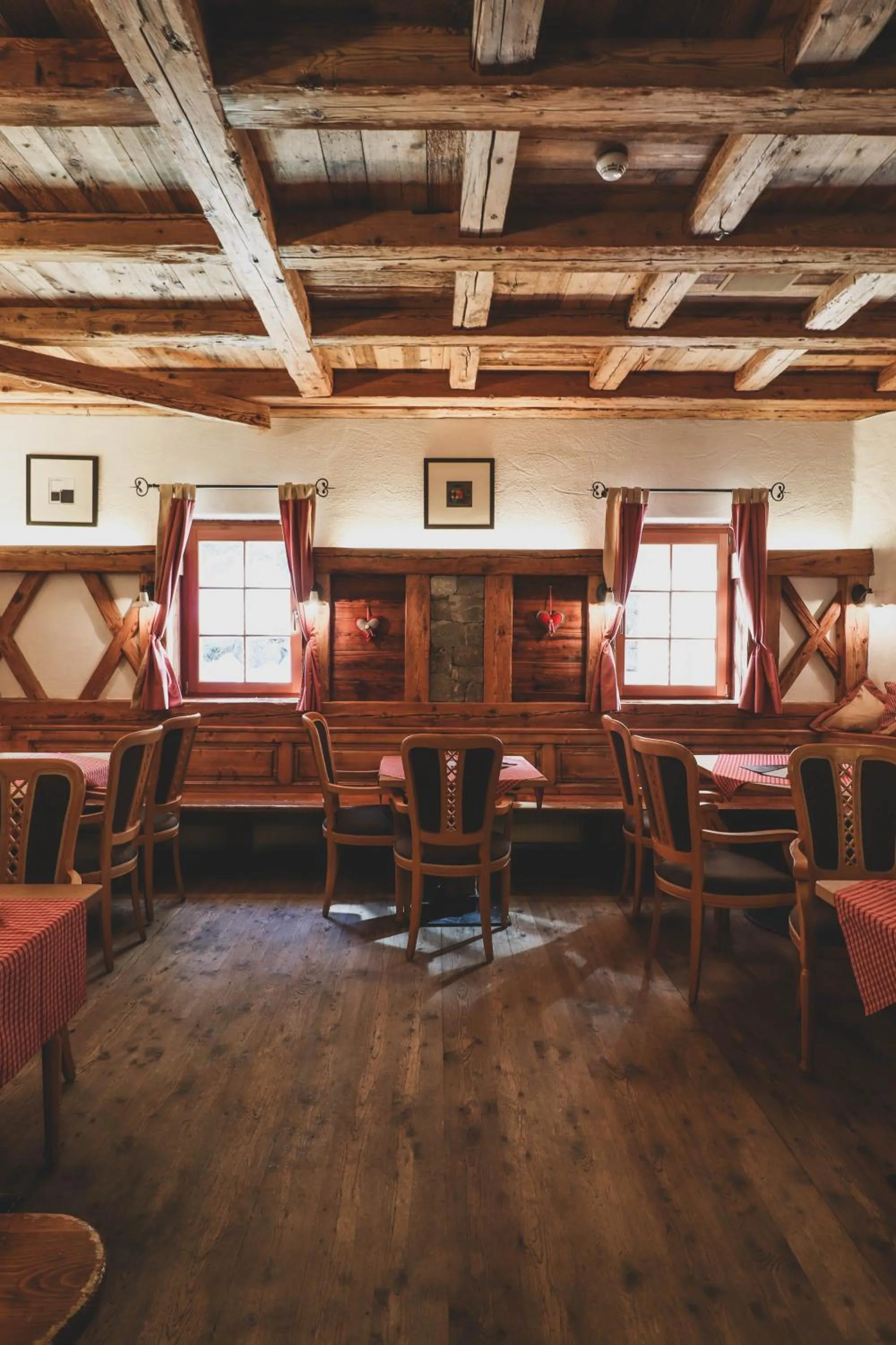 Restaurant/places to eat in Skihotel Weiberhimmel