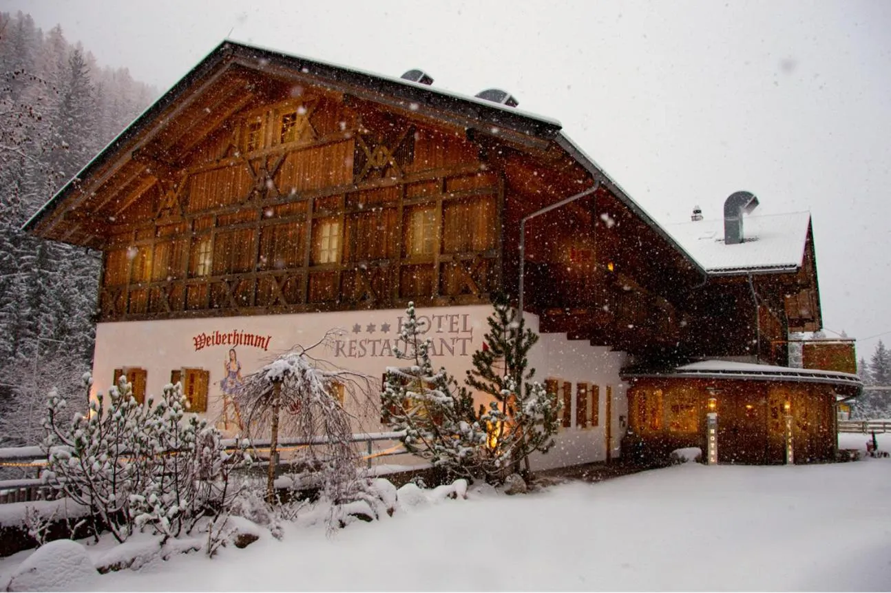 Property building in Skihotel Weiberhimmel