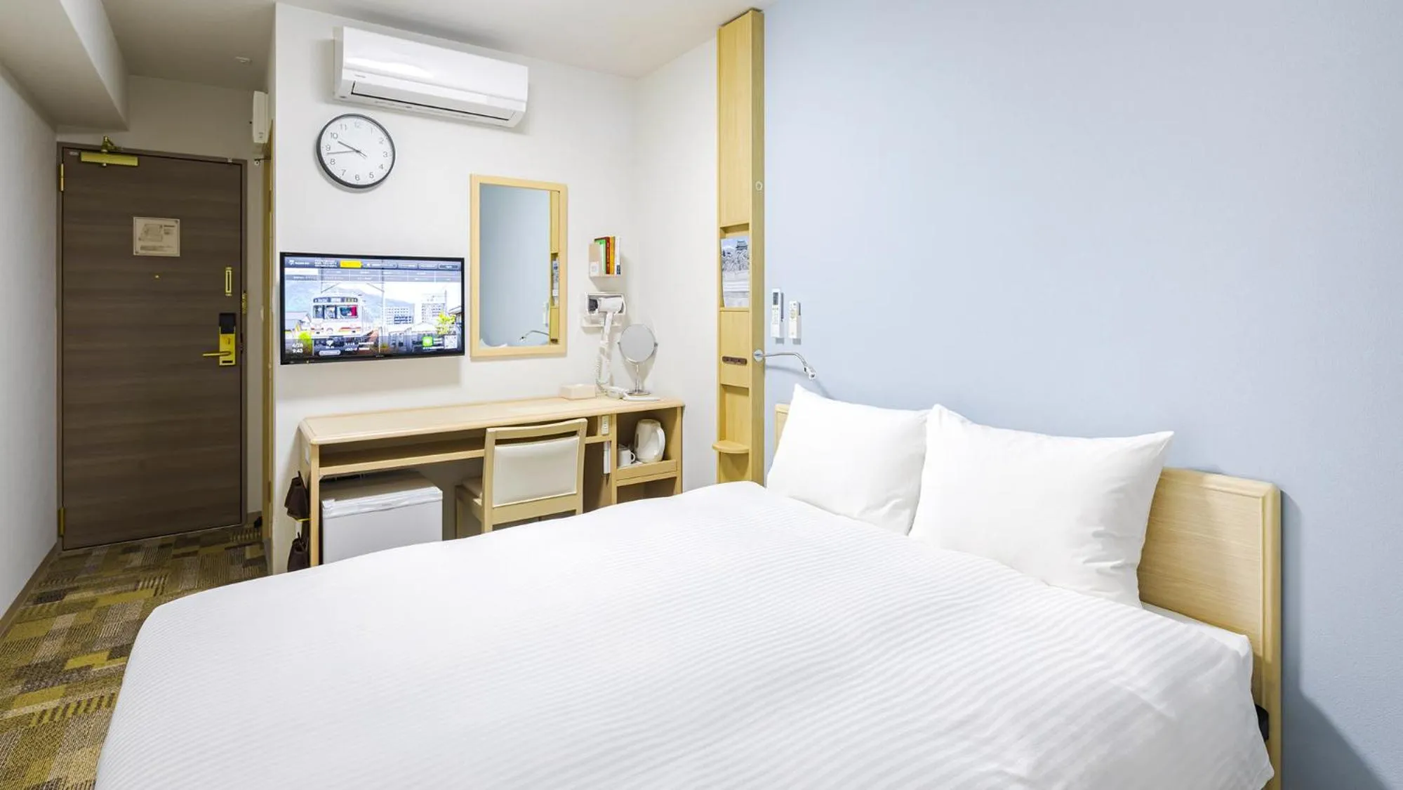 Bedroom, Bed in Toyoko Inn Tokyo Ikebukuro Kita guchi No 2