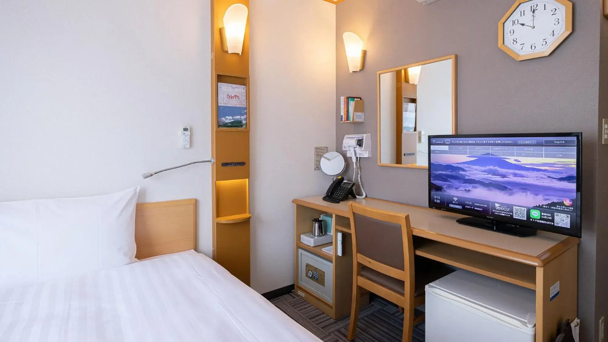 Area and facilities, Bed in Toyoko Inn Hokkaido Sapporo Susukino Junction Area and facilities, Bed in Toyoko Inn Hokkaido Sapporo Susukino Junction