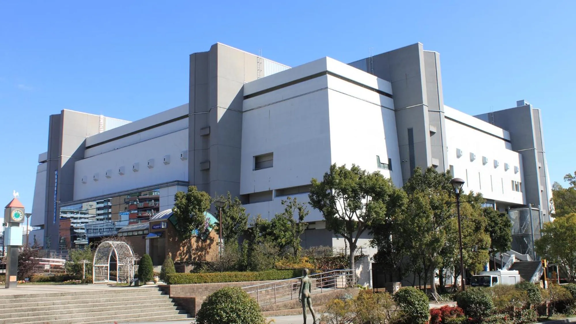 Nearby landmark in Toyoko Inn JR Kobe eki Kita guchi