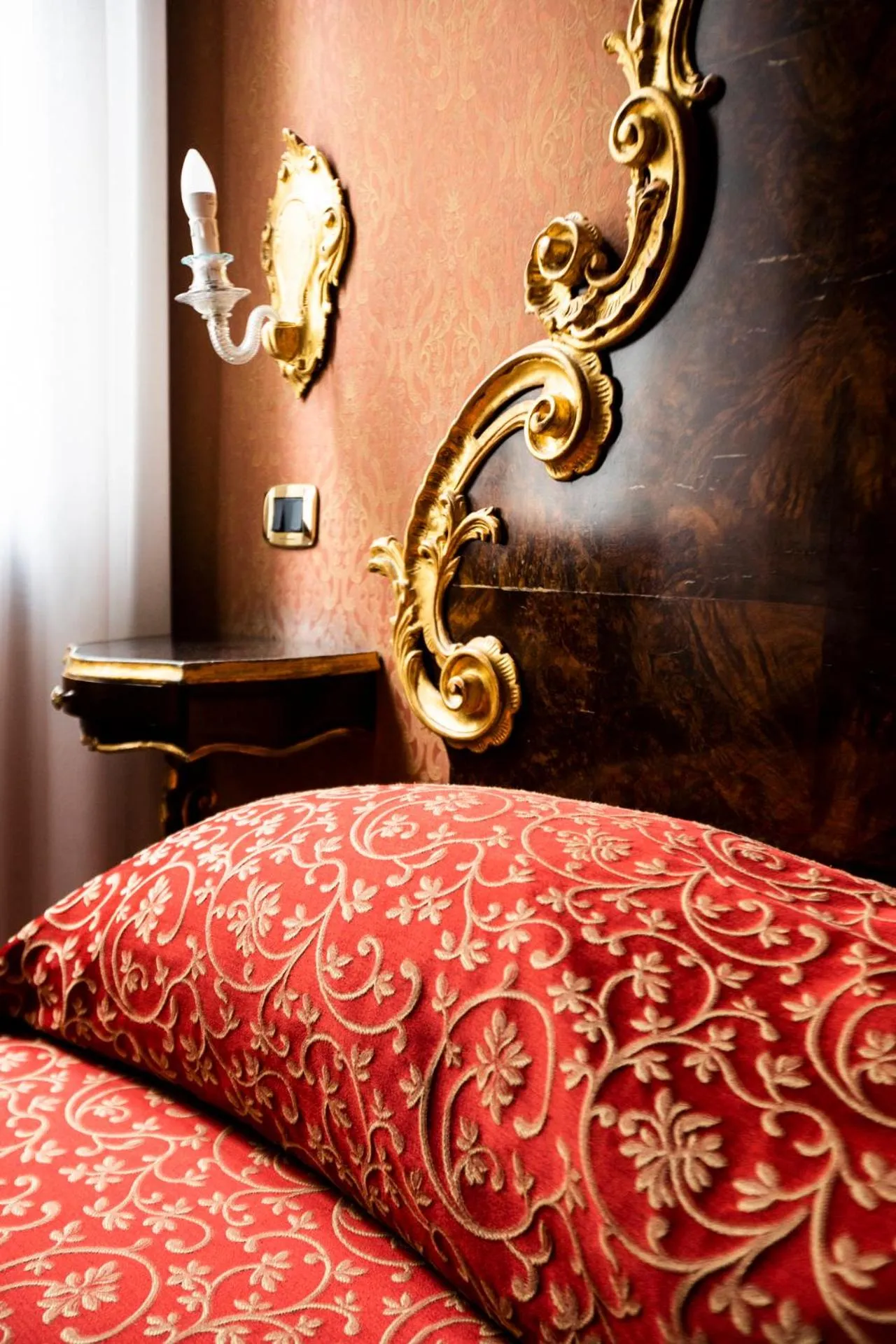 Decorative detail, Bed in Hotel Ateneo