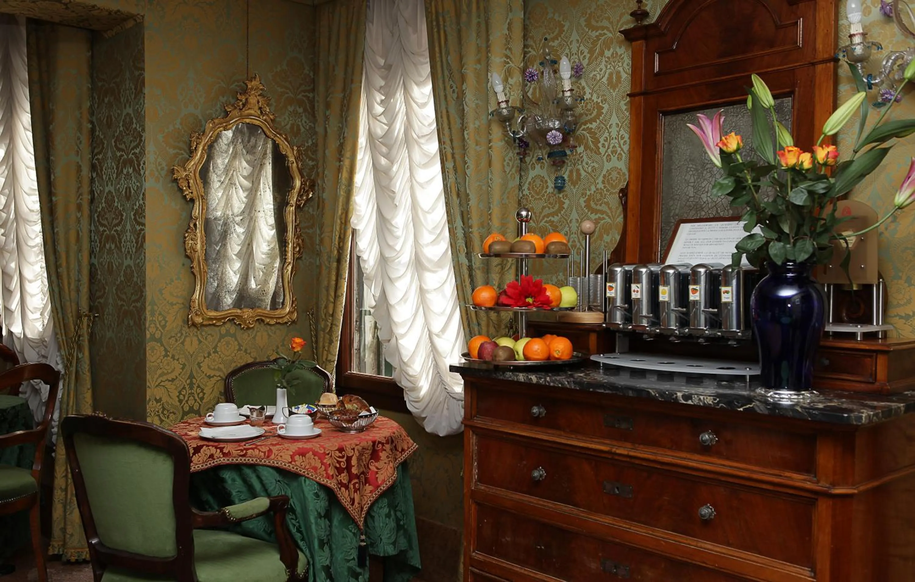 Decorative detail in Hotel Ateneo