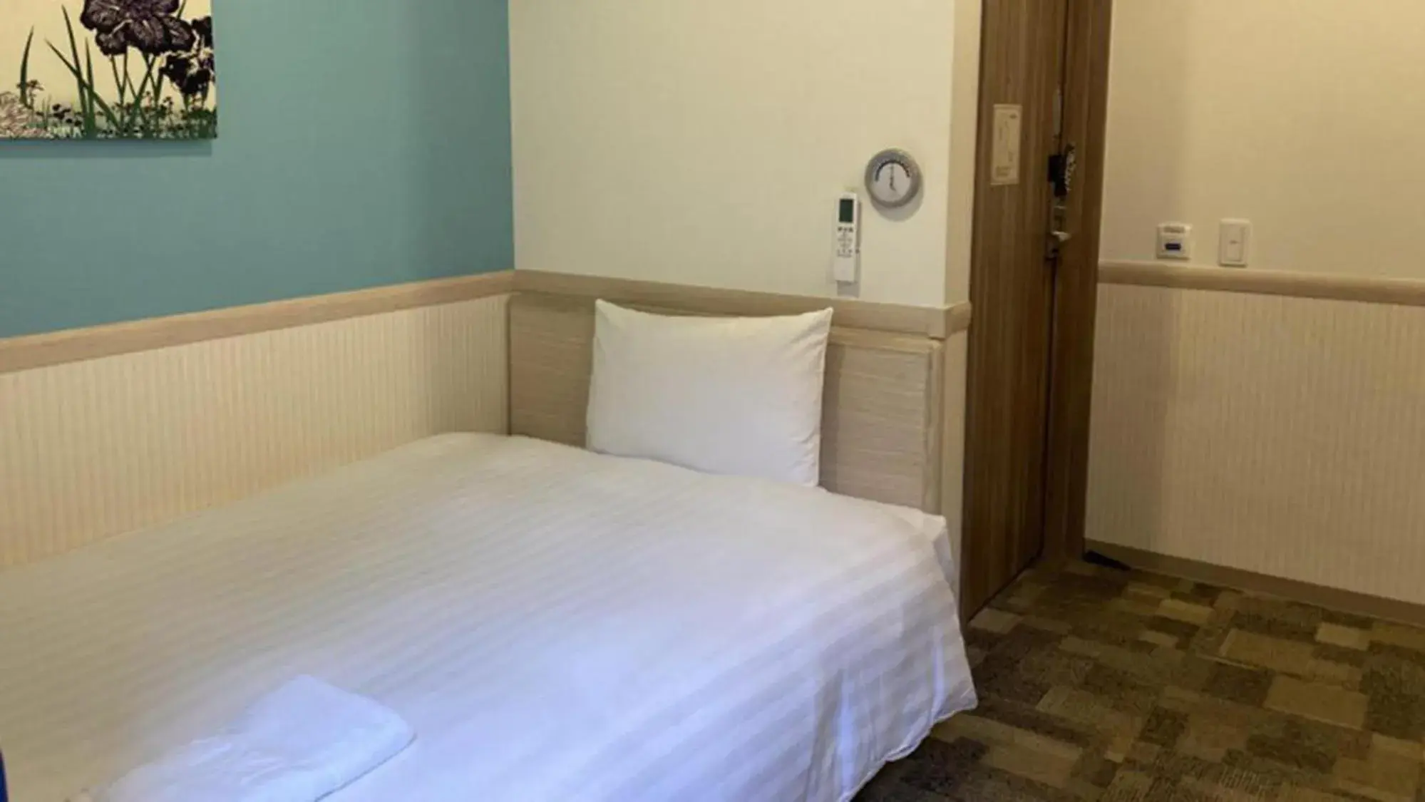 Bedroom, Bed in Toyoko Inn Kobe Sannomiya eki Shiyakusho Mae Bedroom, Bed in Toyoko Inn Kobe Sannomiya eki Shiyakusho Mae