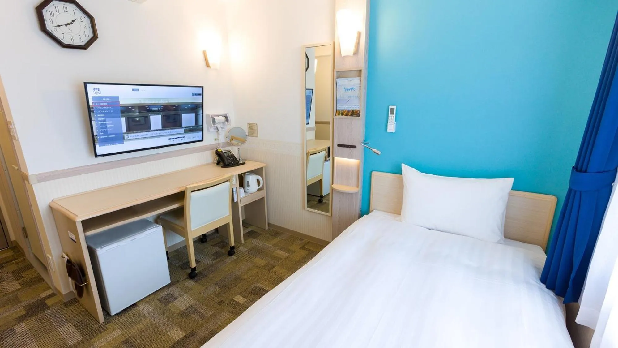 Area and facilities, Bed in Toyoko Inn Kobe Sannomiya eki Shiyakusho Mae