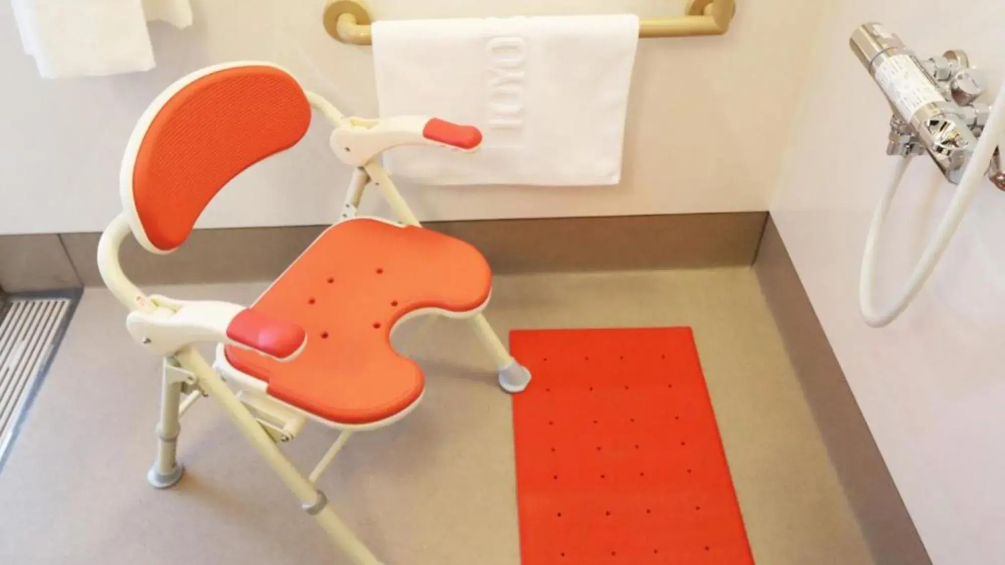 Bathroom in Toyoko Inn Tsubame Sanjo Ekimae Bathroom in Toyoko Inn Tsubame Sanjo Ekimae