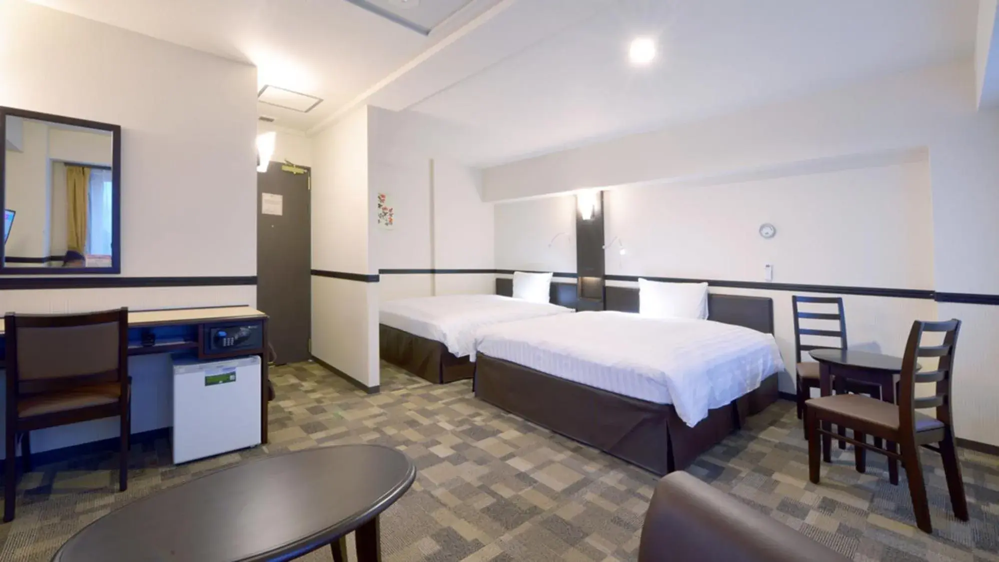 Bed in Toyoko Inn HOSPITAL INN Dokkyo Medical University Bed in Toyoko Inn HOSPITAL INN Dokkyo Medical University