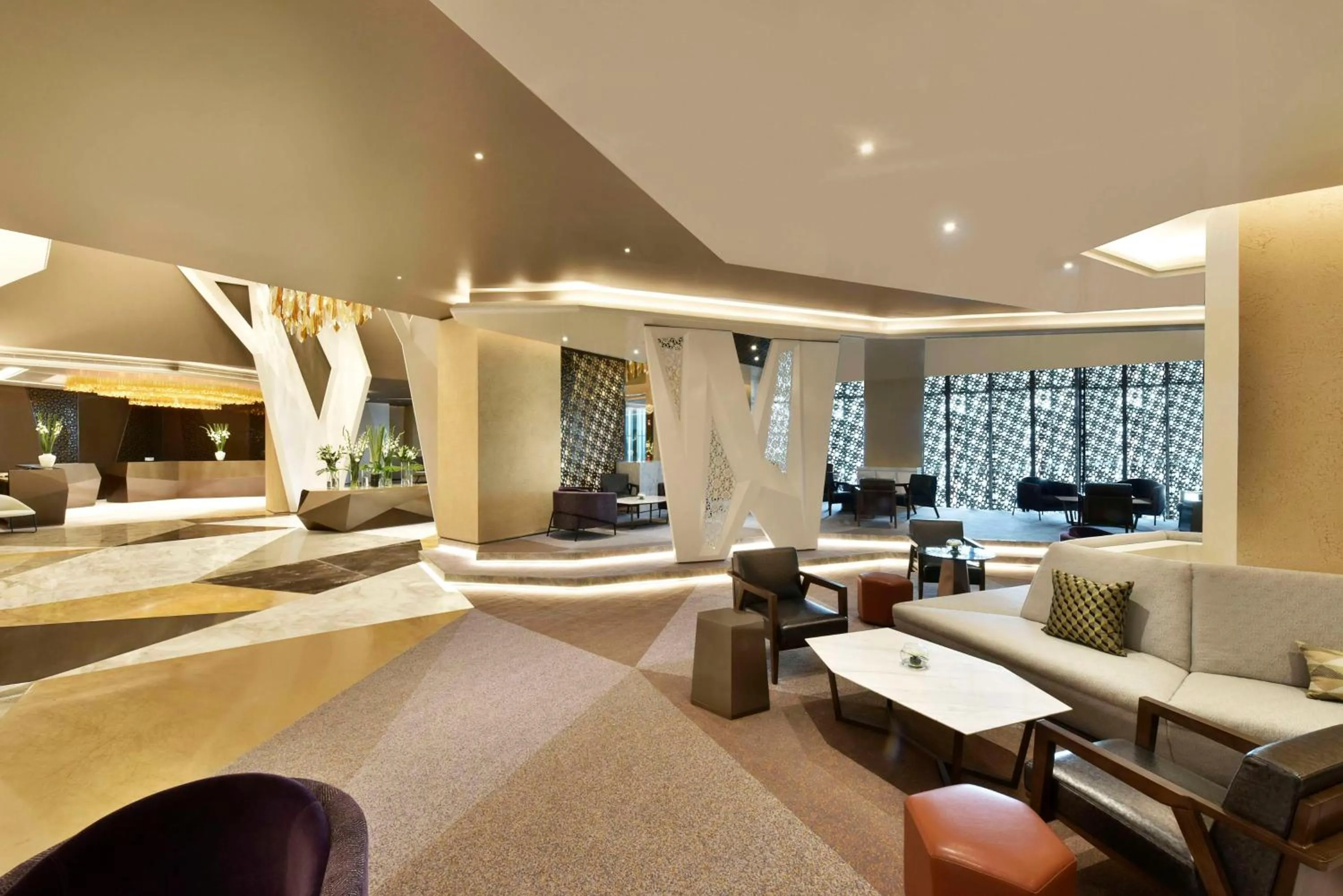 Restaurant/places to eat in Hilton Bahrain